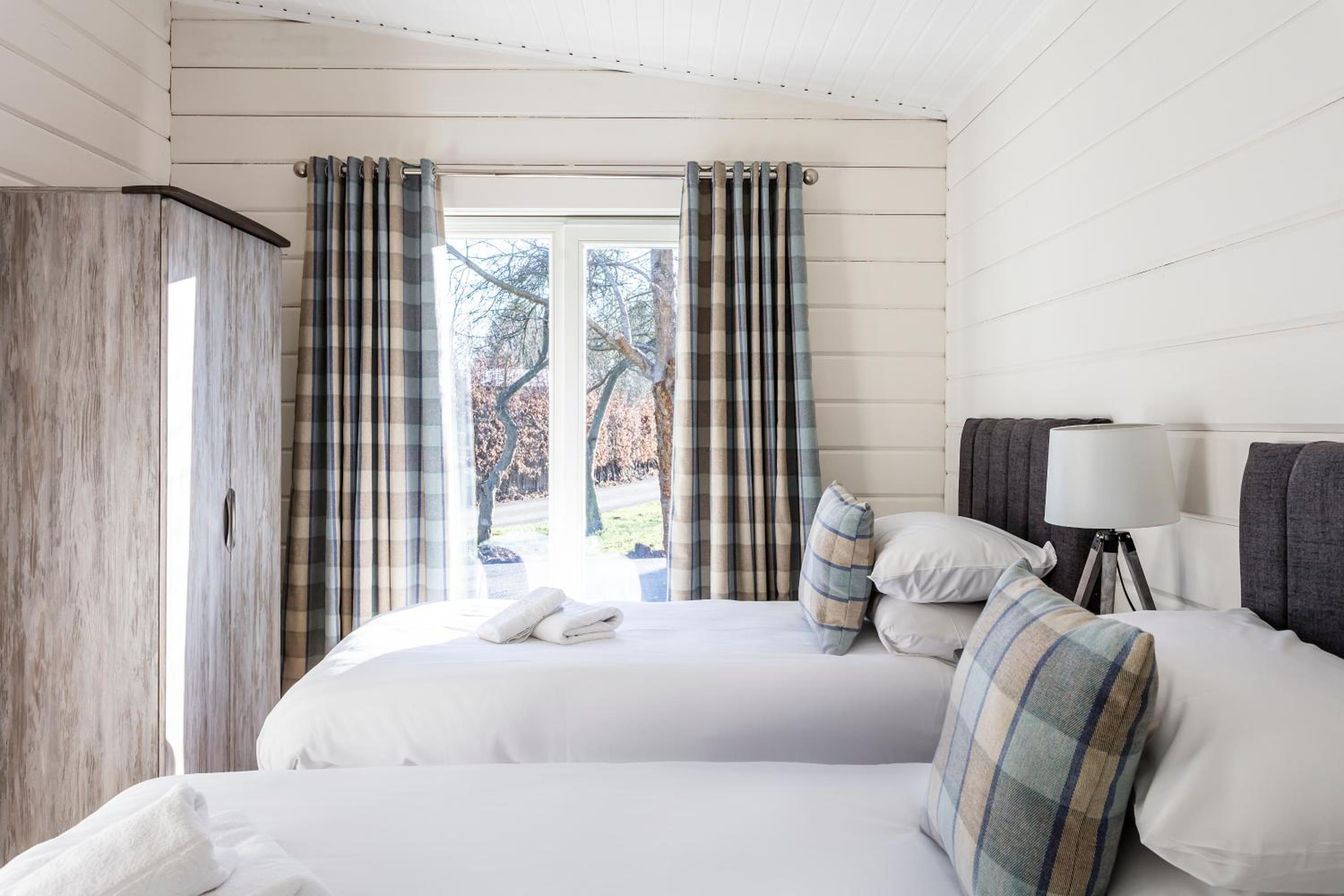 Roydon Marina Village Lodges view 3