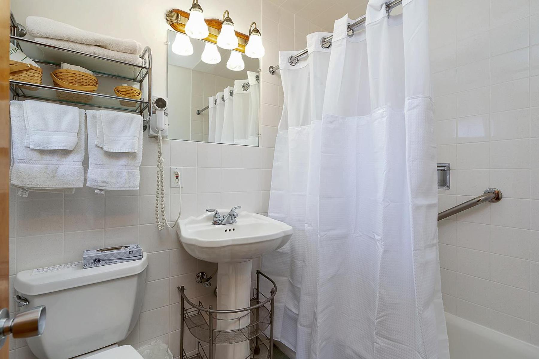 Towne Lyne Motel - Property Image 48