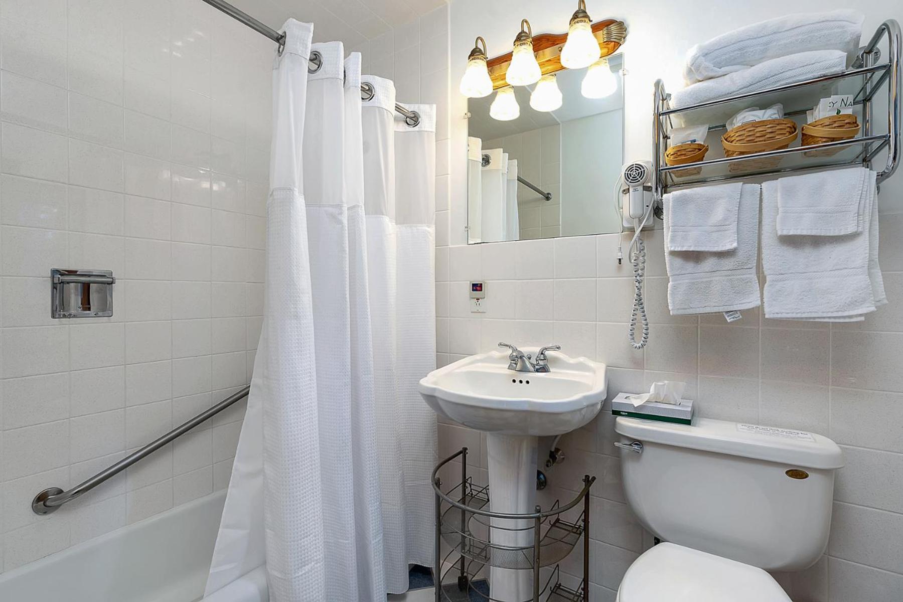 Towne Lyne Motel - Property Image 37