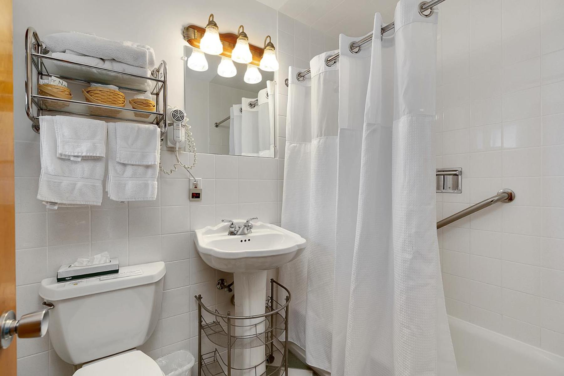Towne Lyne Motel - Property Image 33