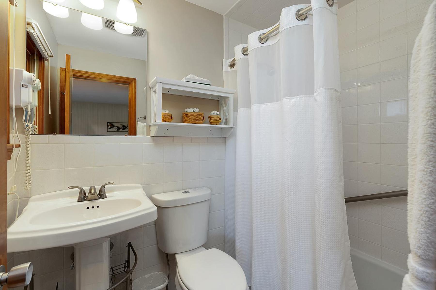Towne Lyne Motel - Property Image 28