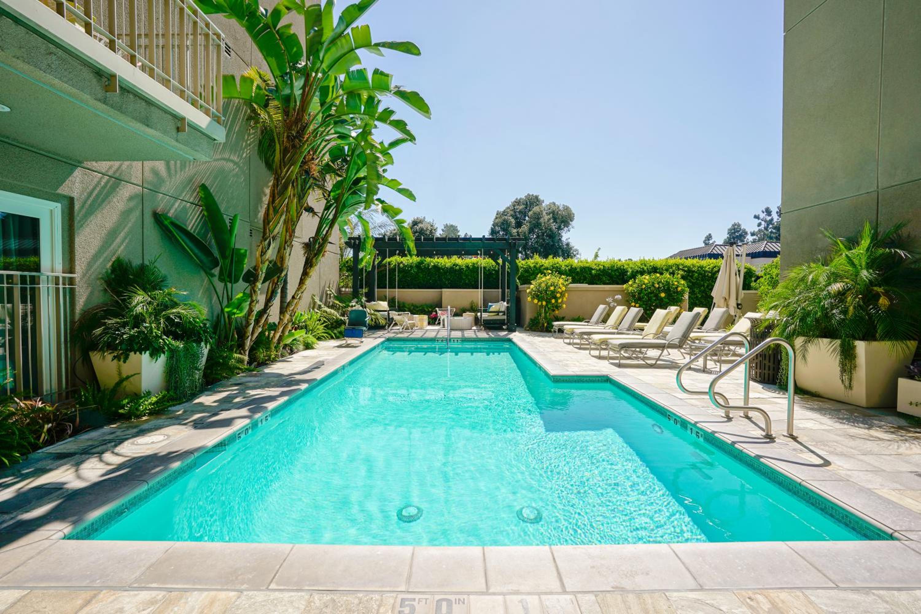 Burbank Vacations - Hotel Amarano Burbank-Hollywood - Property Image 16