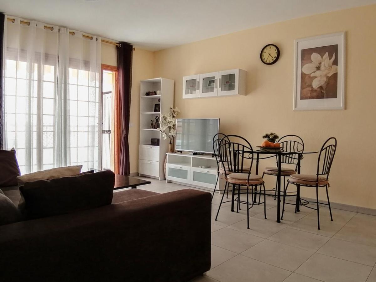 Buganvillas view 3