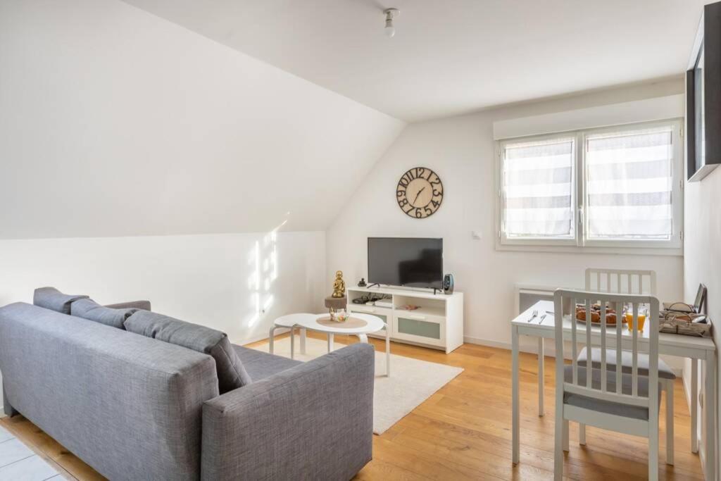 GRAND CONFORT, Appartement Osny