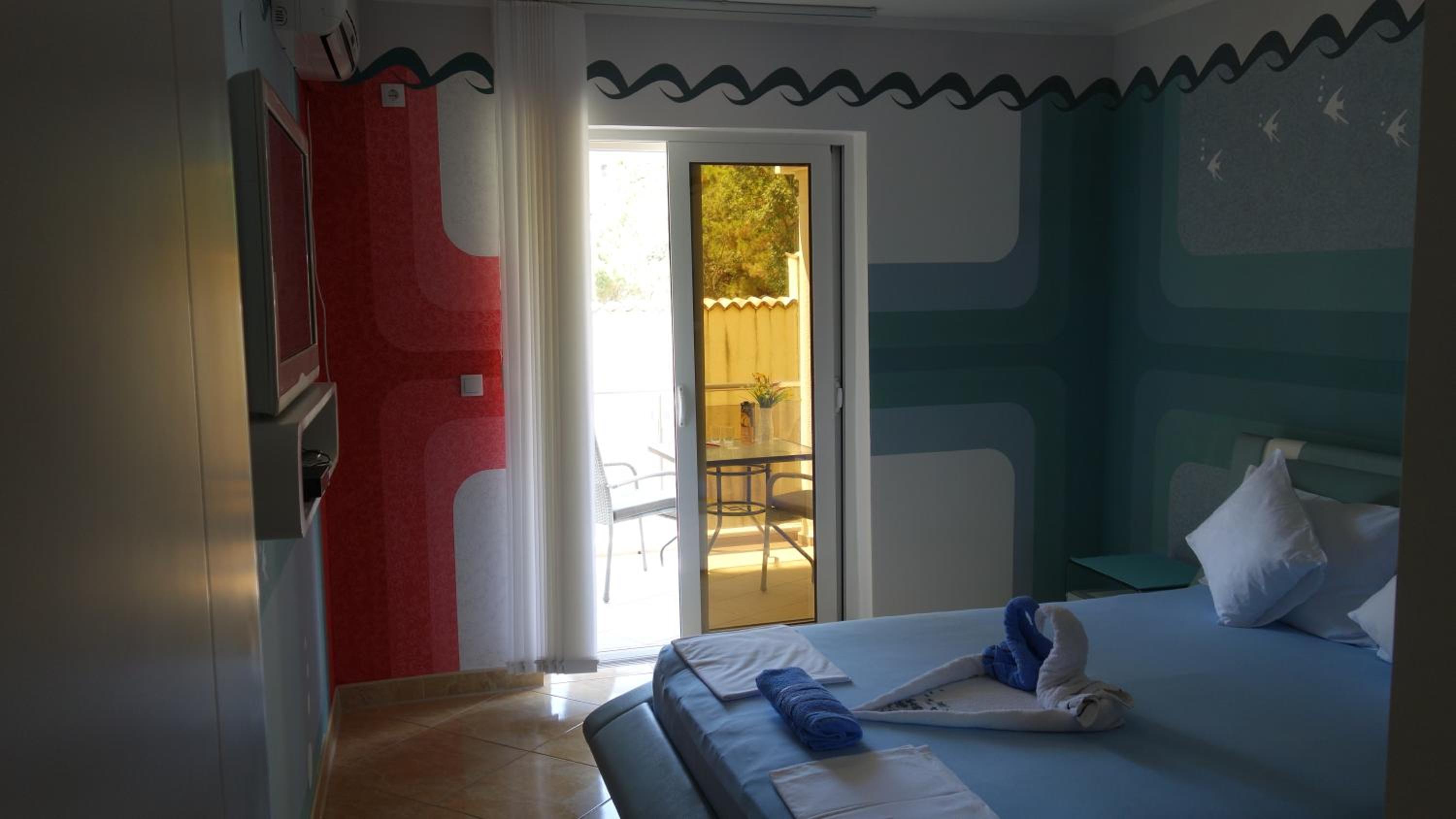 Photo 16