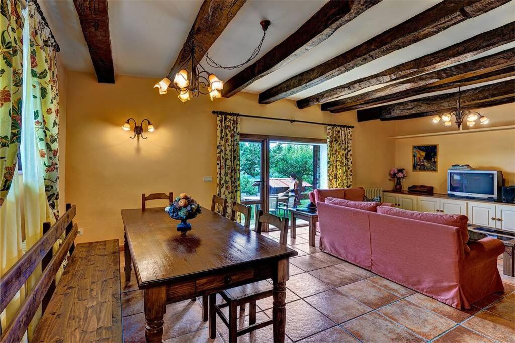 Casa Rural Pedronea