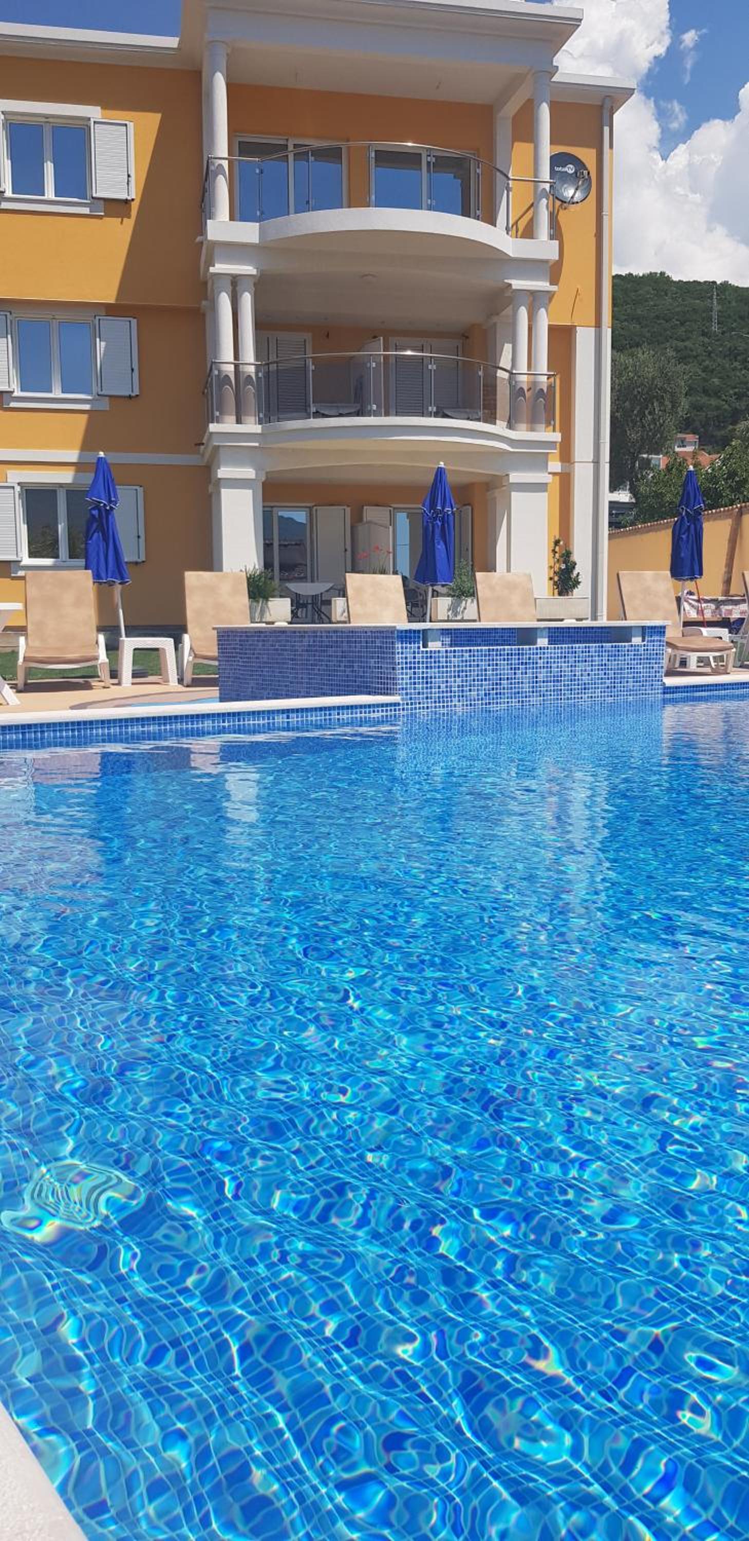 Apartmani Niksic view 5