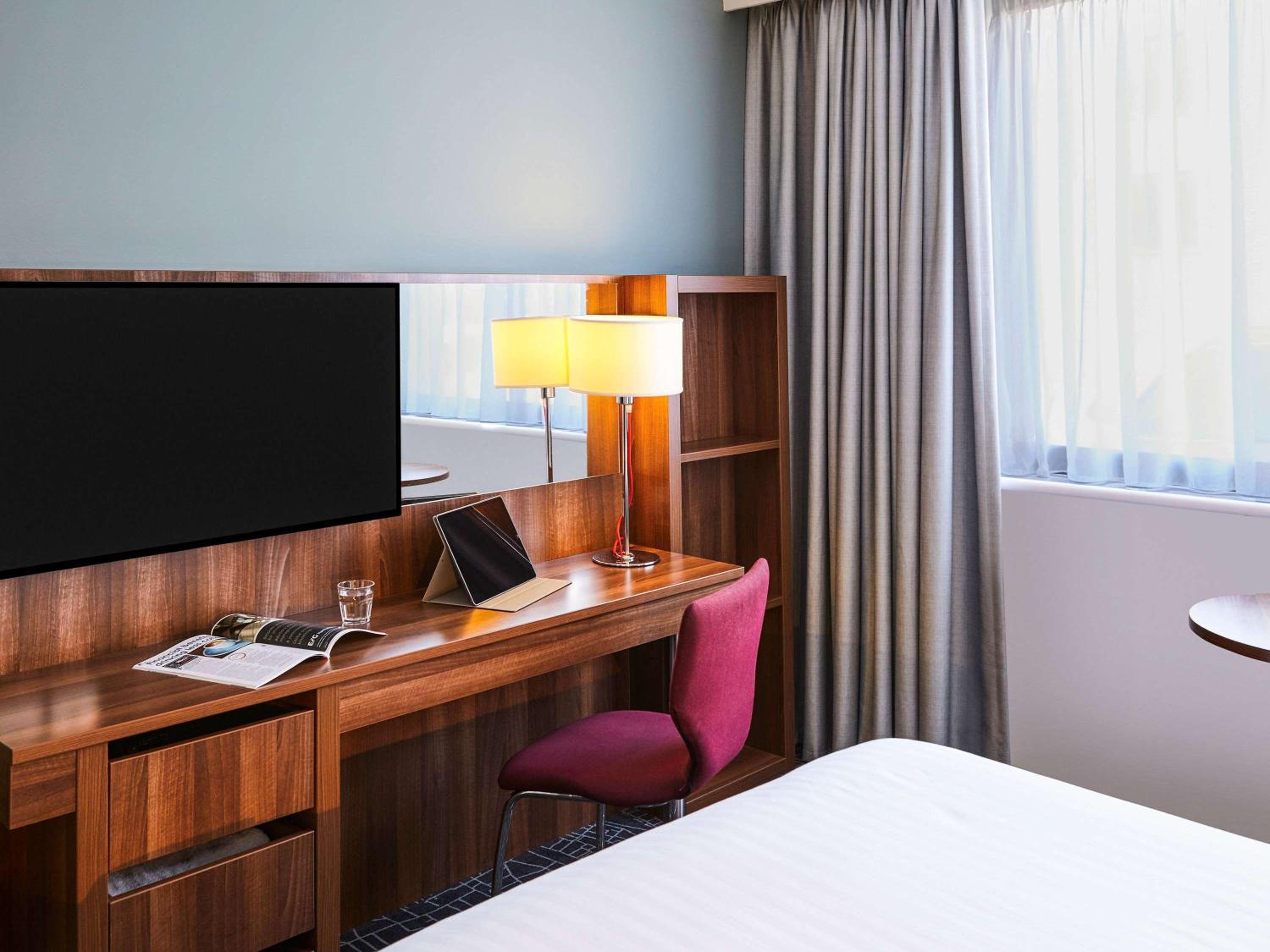 Telford Vacations - Mercure Telford Centre Hotel - Property Image 7