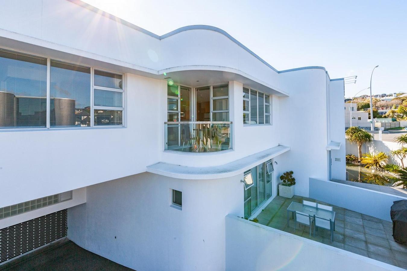Waimahana Apartment 12