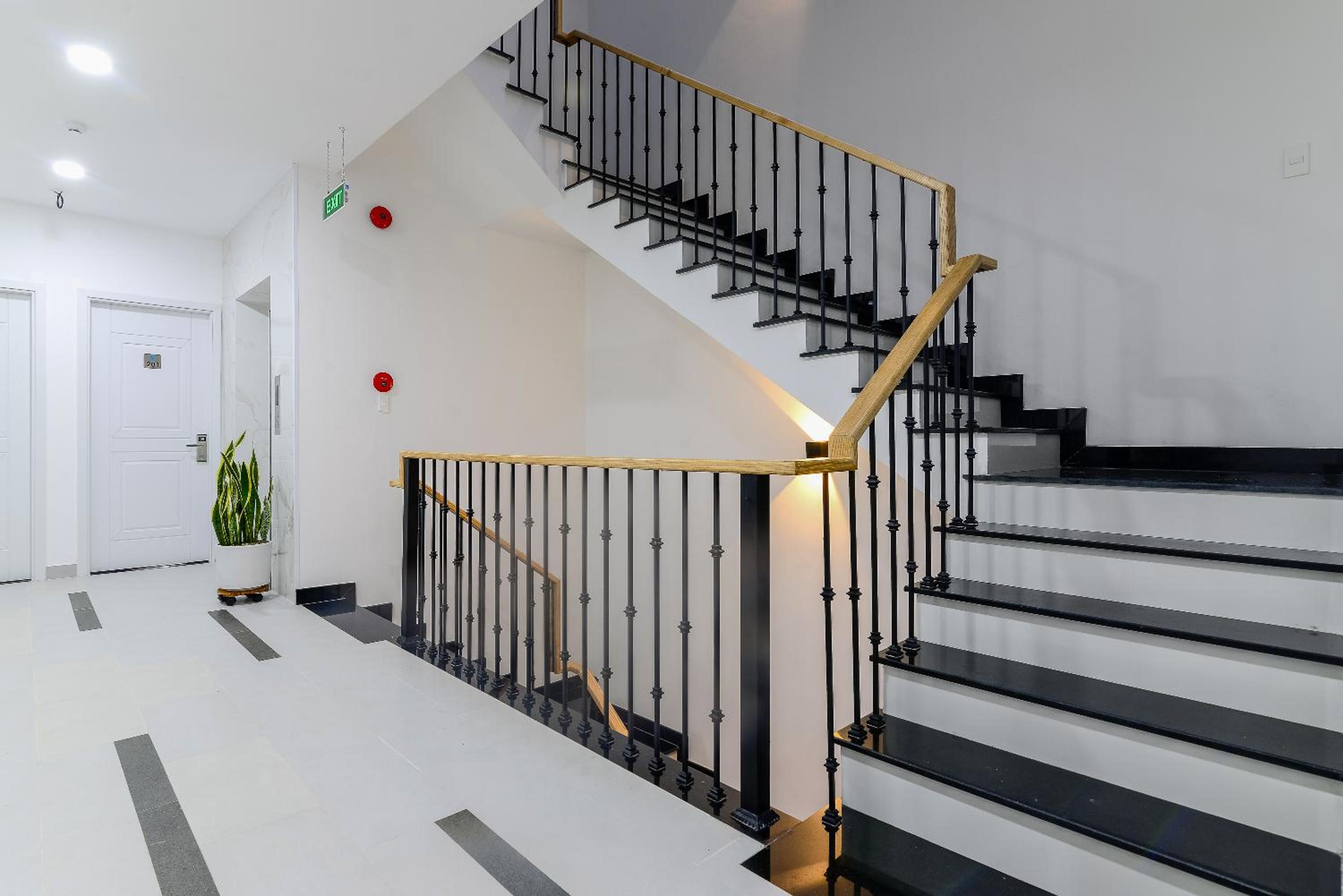 Cozrum Homes The Gallery Residence