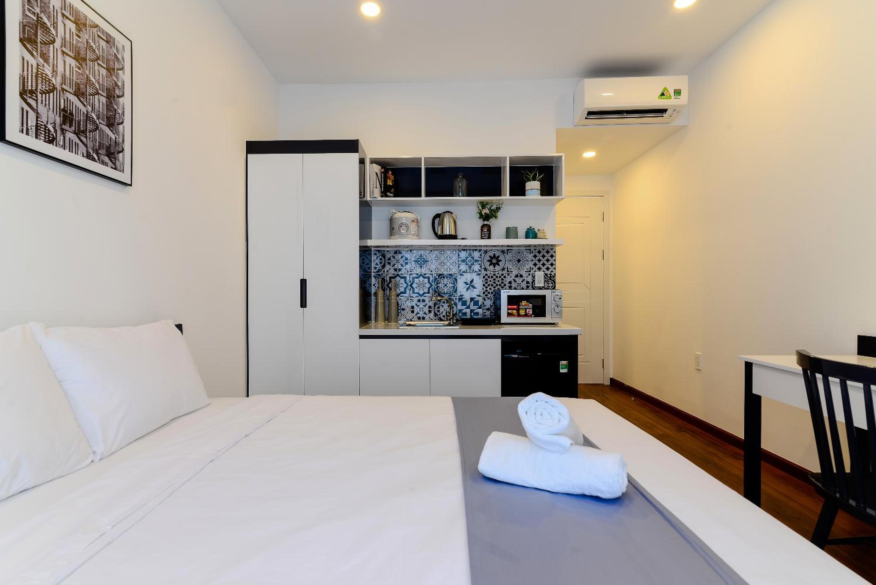 Cozrum Homes The Gallery Residence