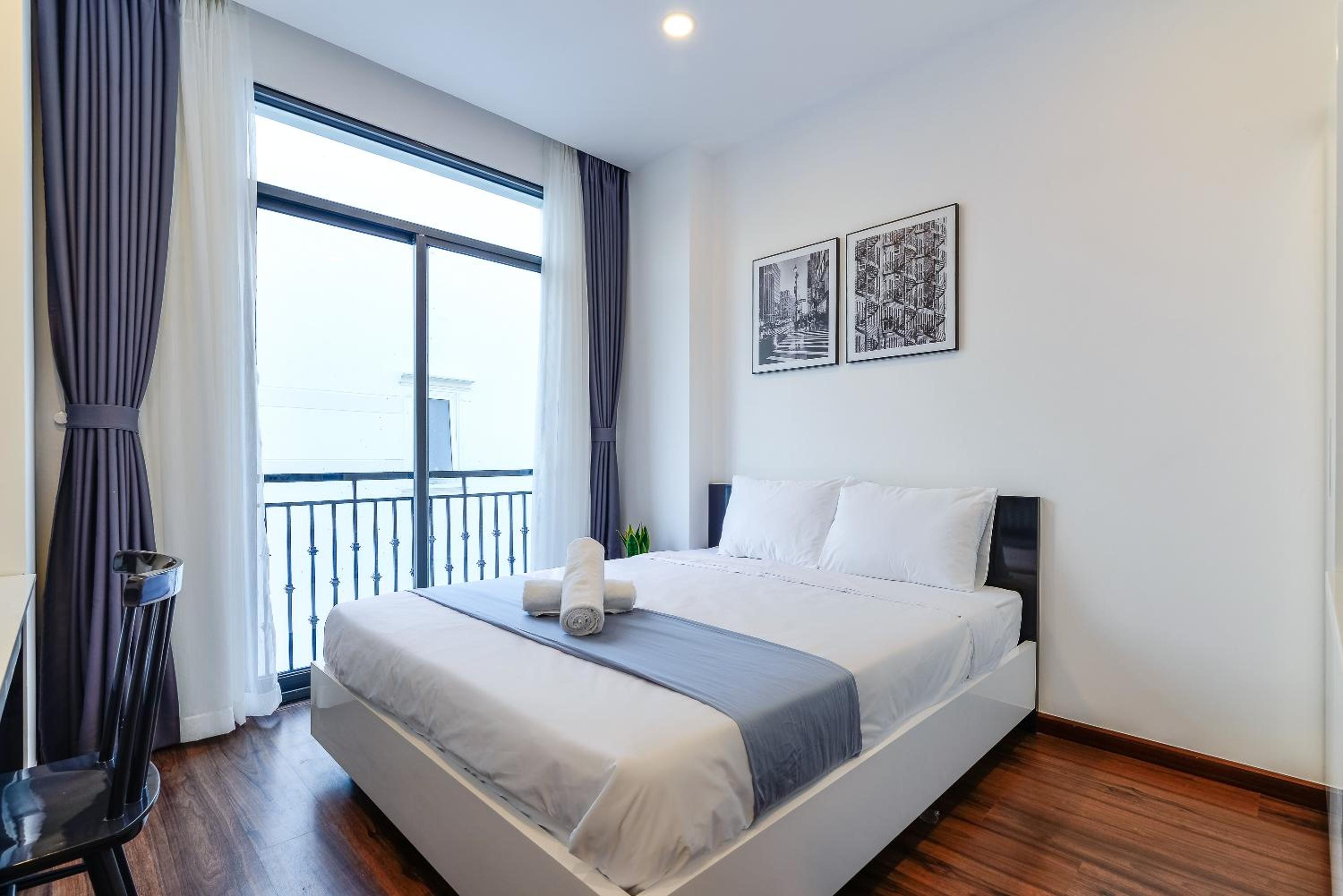 Cozrum Homes The Gallery Residence