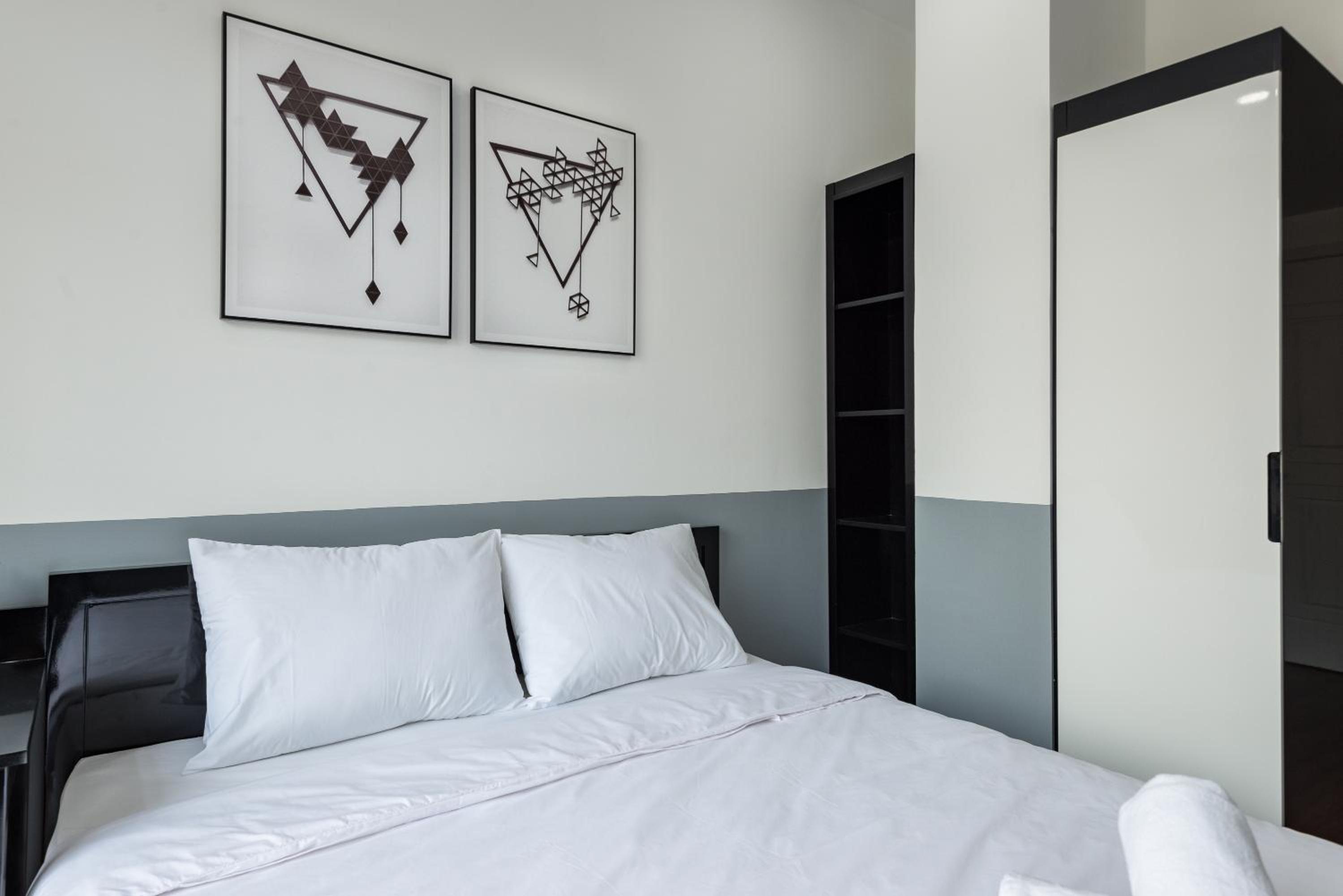 Cozrum Homes The Gallery Residence
