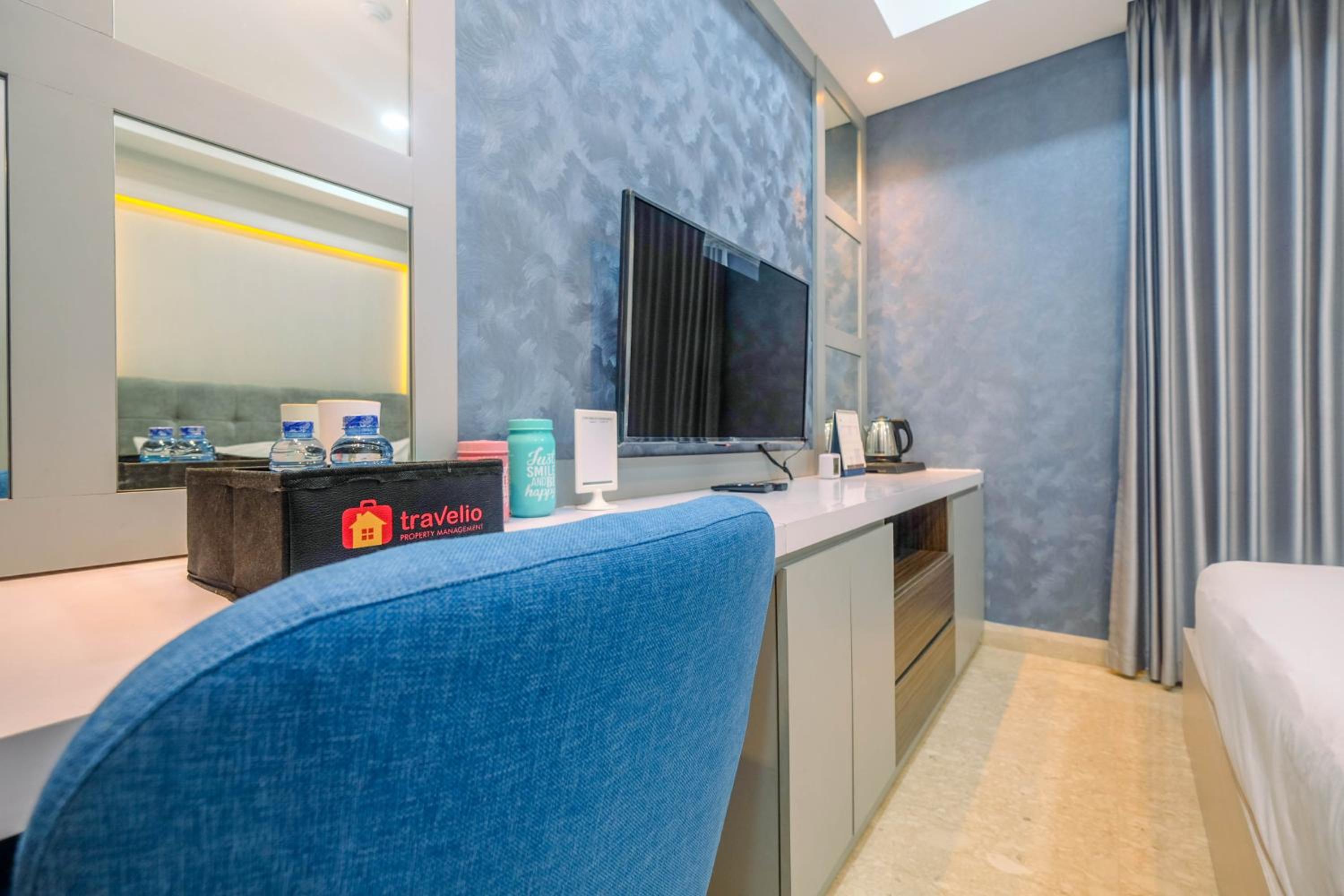 Highest Value Studio Apartment at Gold Coast PIK By Travelio view 3