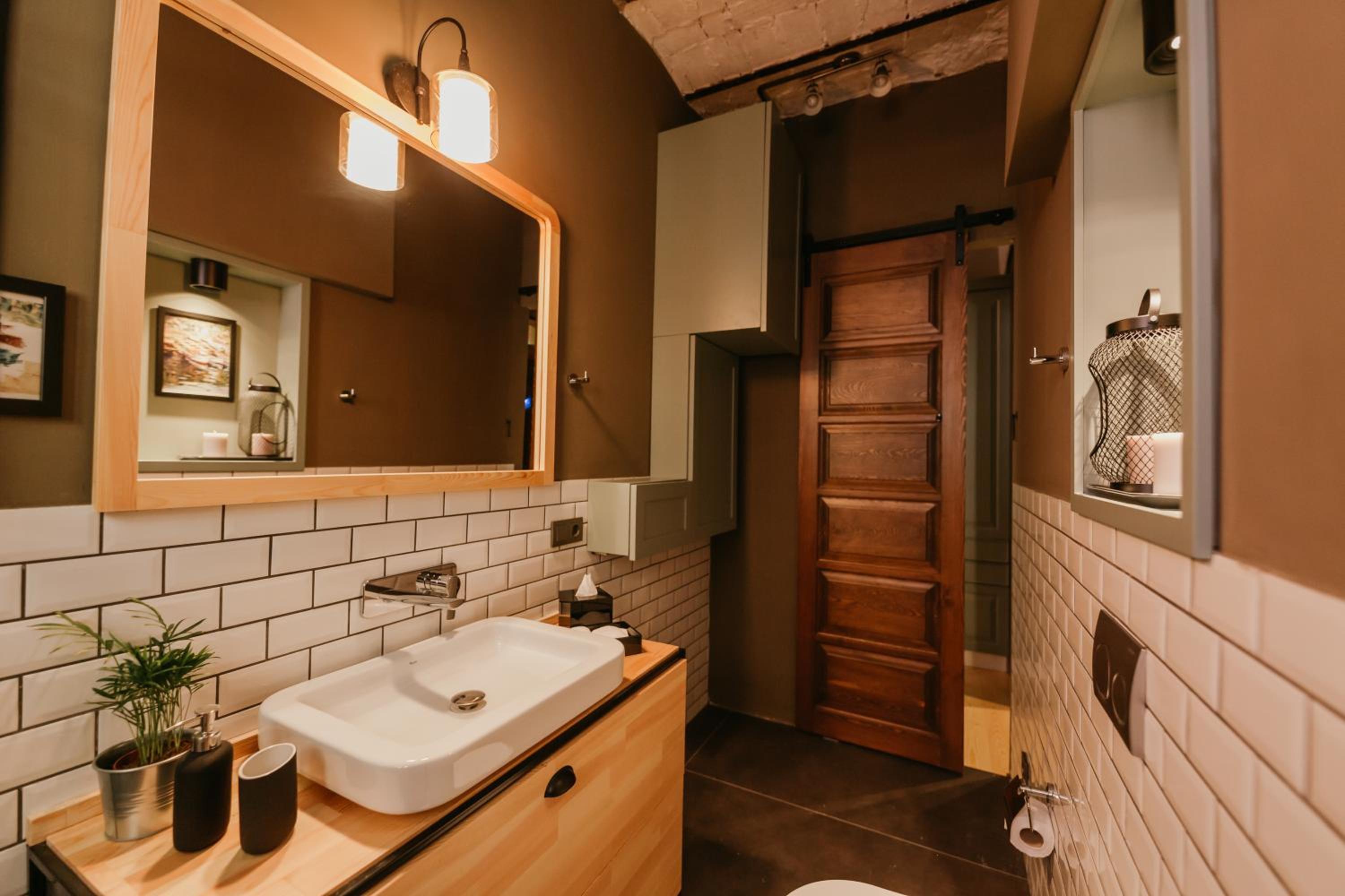 Galadoo Suites