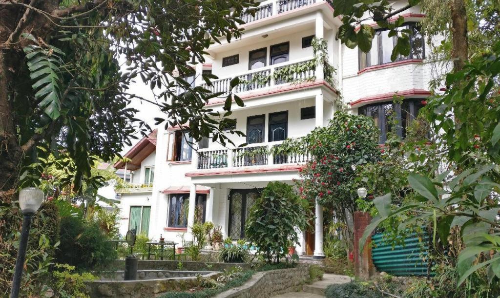 An incredible hotel, with amazing staff, near MG Marg view 3