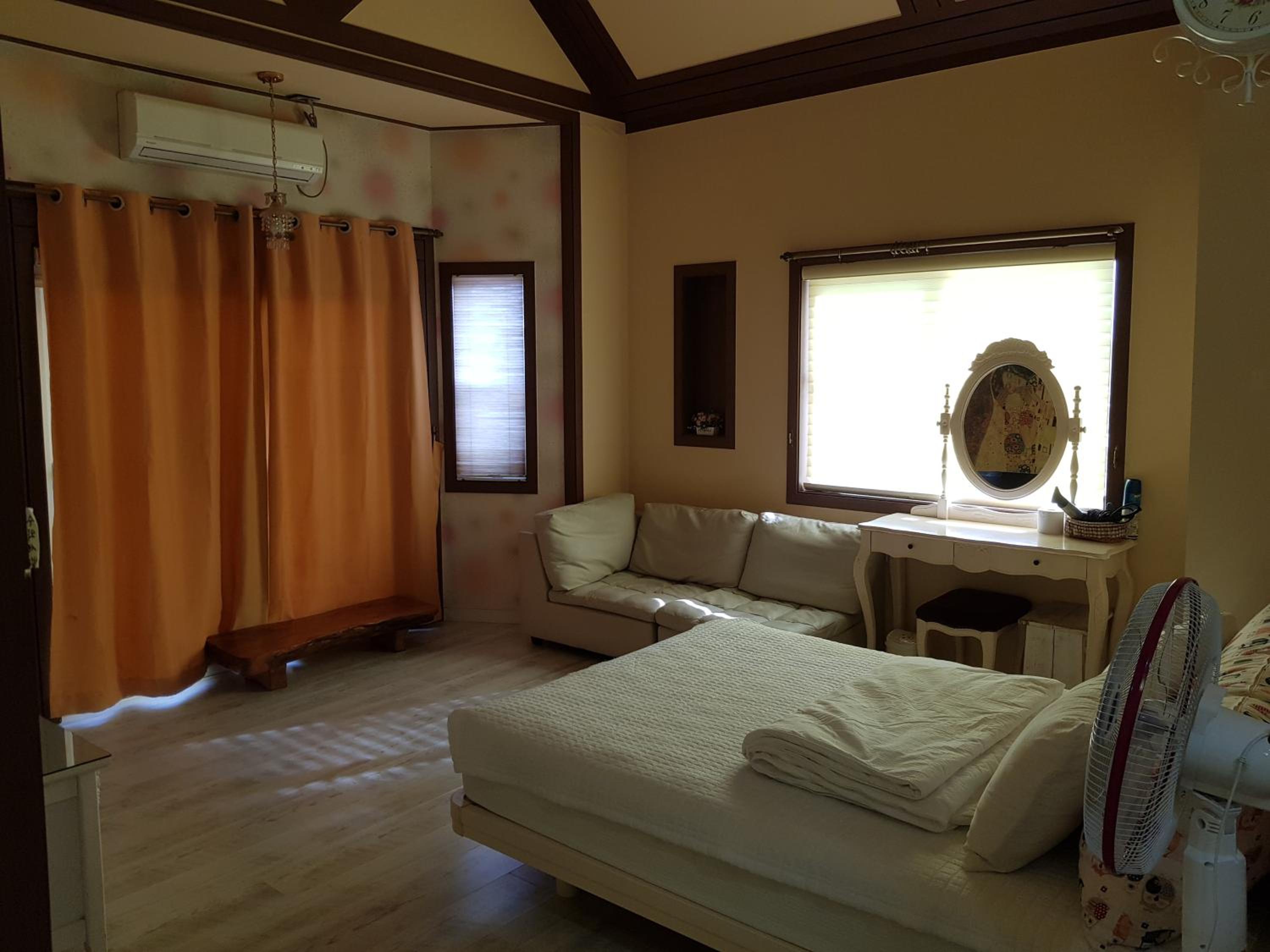 Rainbow Hill Pension