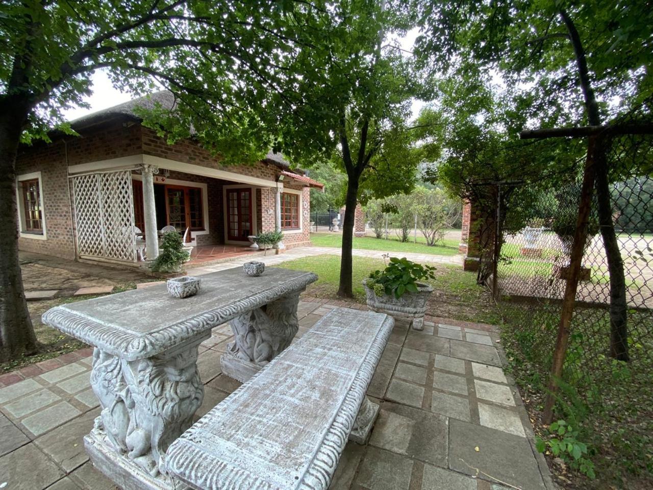 Photo 21
