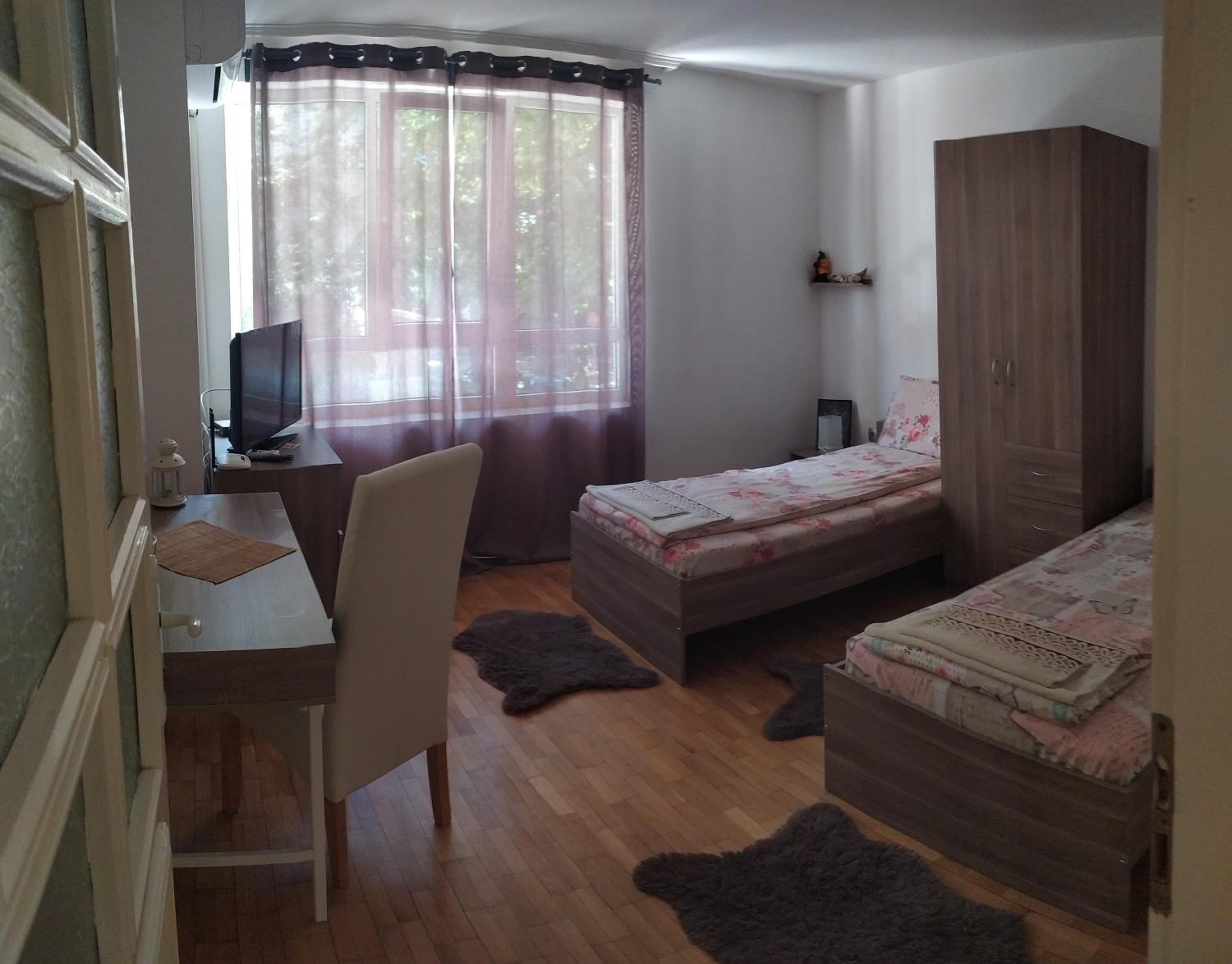 Photo 18