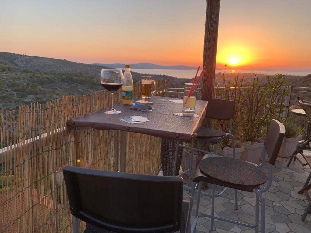 Hotel Villa Monica - Image 1