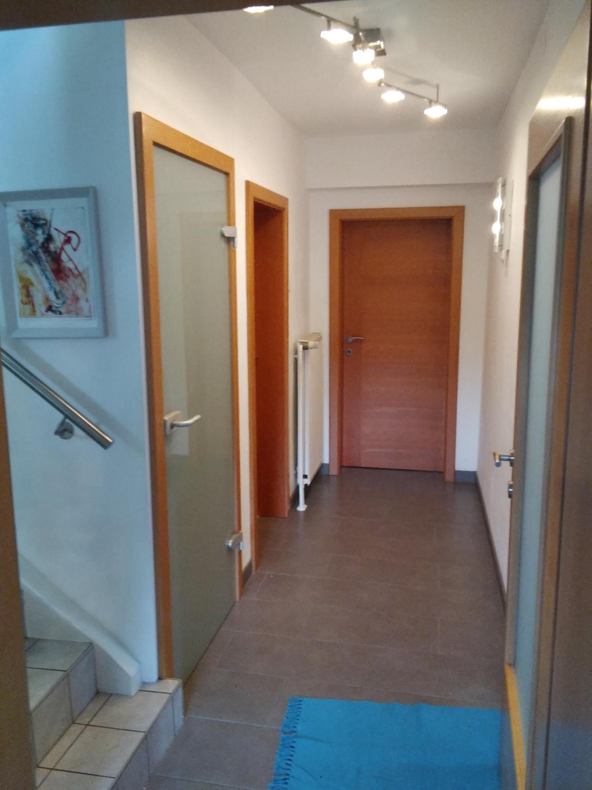 HAUS SONBERG mit Garten, Pool, Fasssauna, semi detached house with garden