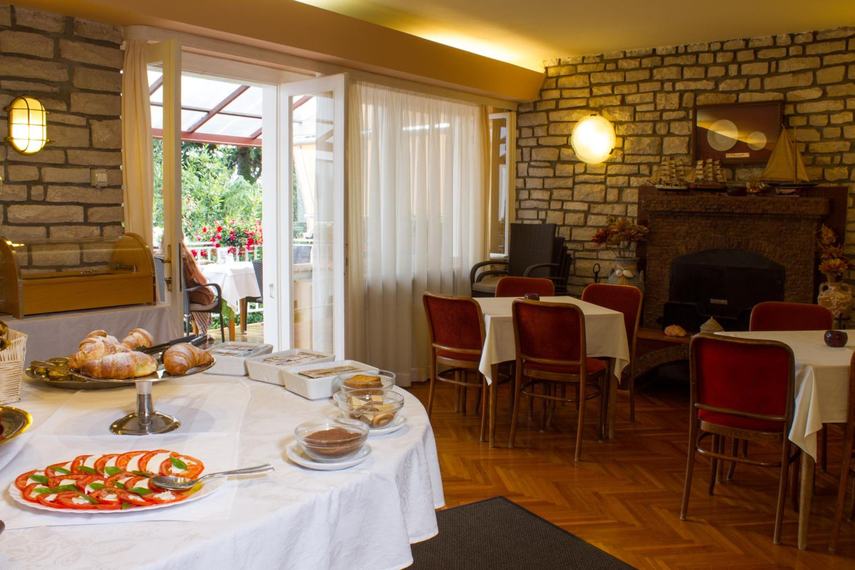 B&B Baron Gautsch