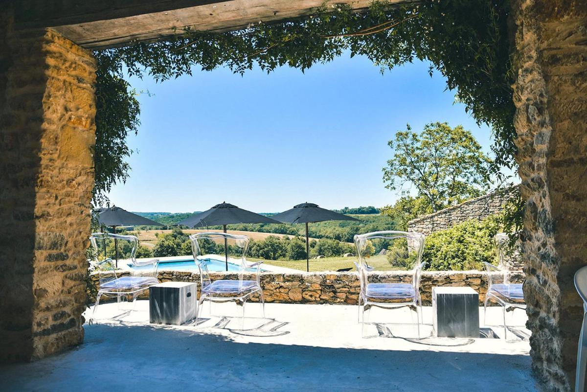 Le Mas & Le Mazet view 2