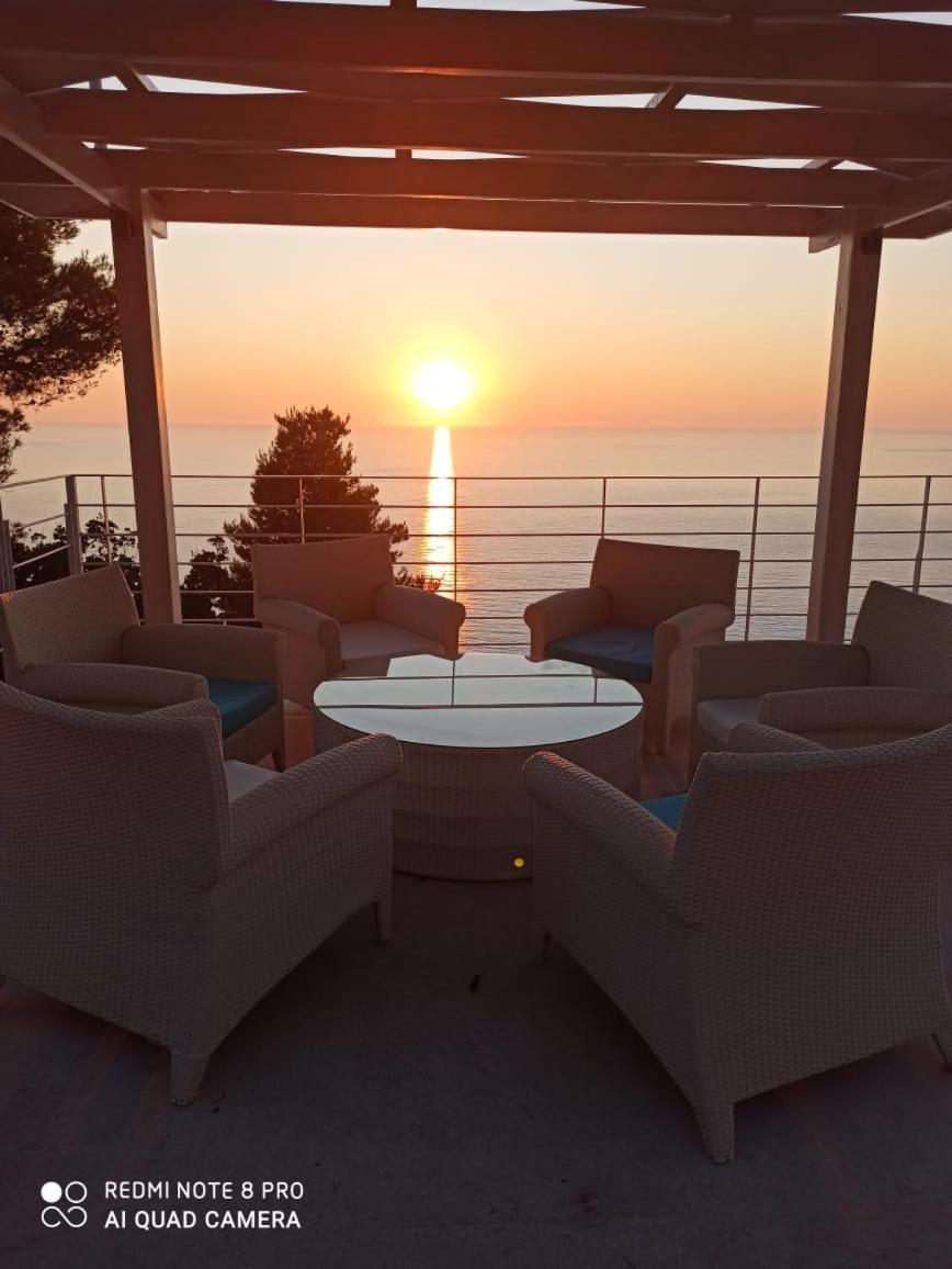 Okeanos Vine Luxury Villa view 4