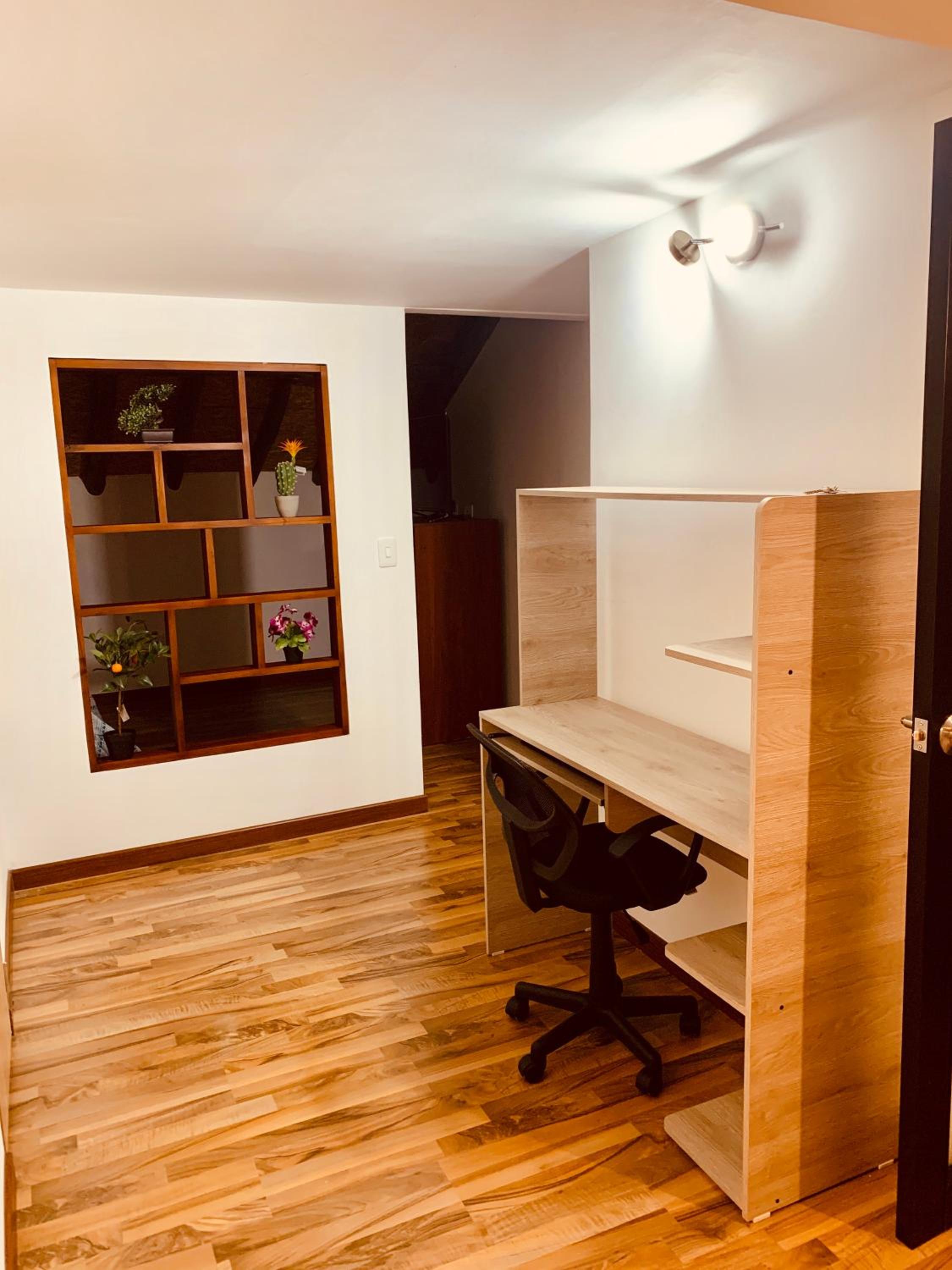 Bellísimo chalet en Zona Colonial (301)