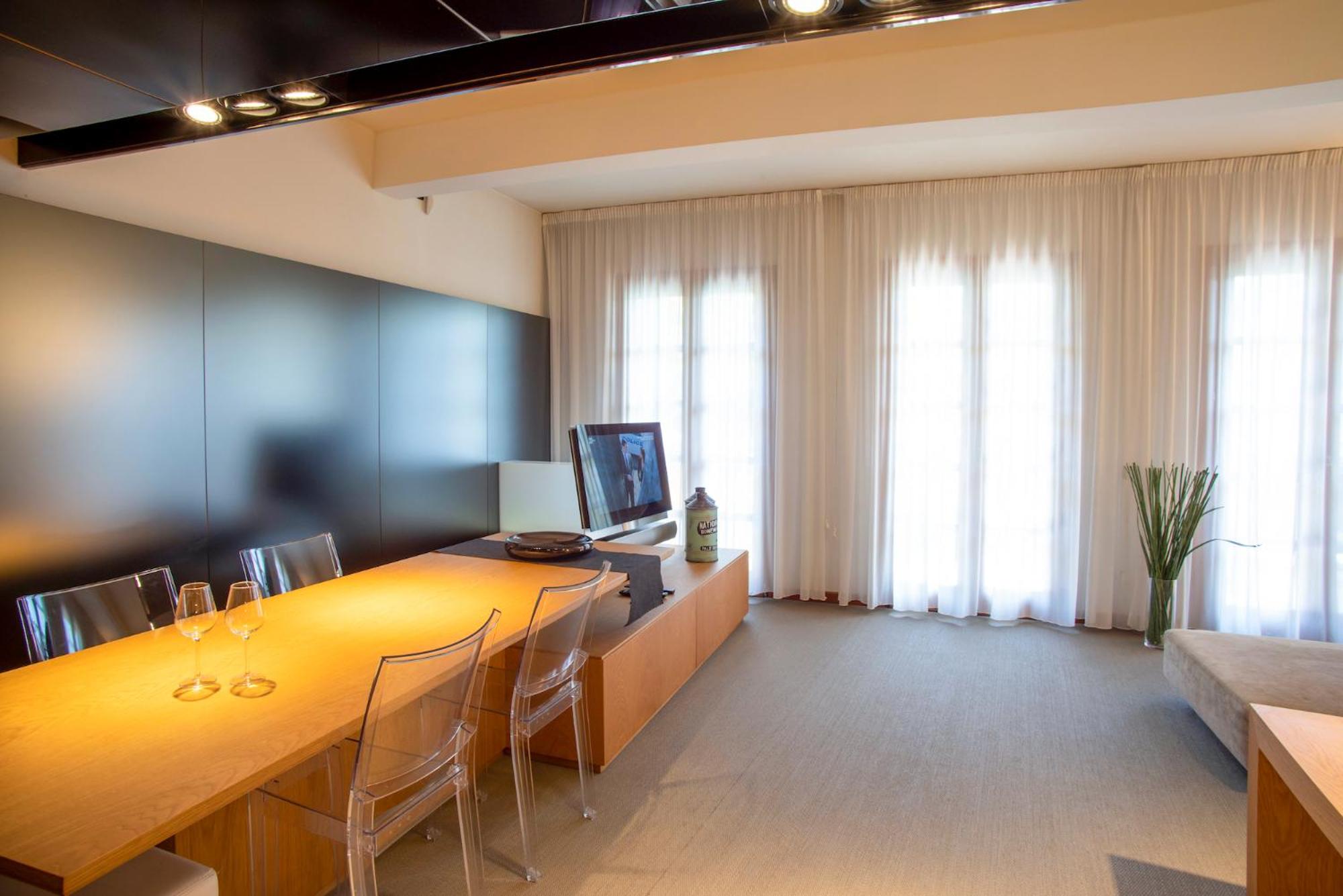 Cordigero - Riverside Suite view 4