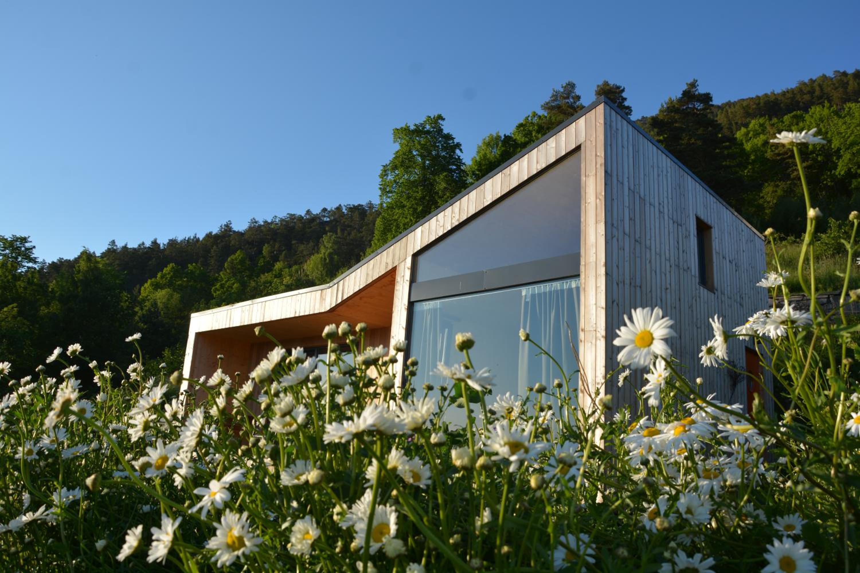 Hardangerfjord Panorama Cabin with Spectacular Fjord Views view 4