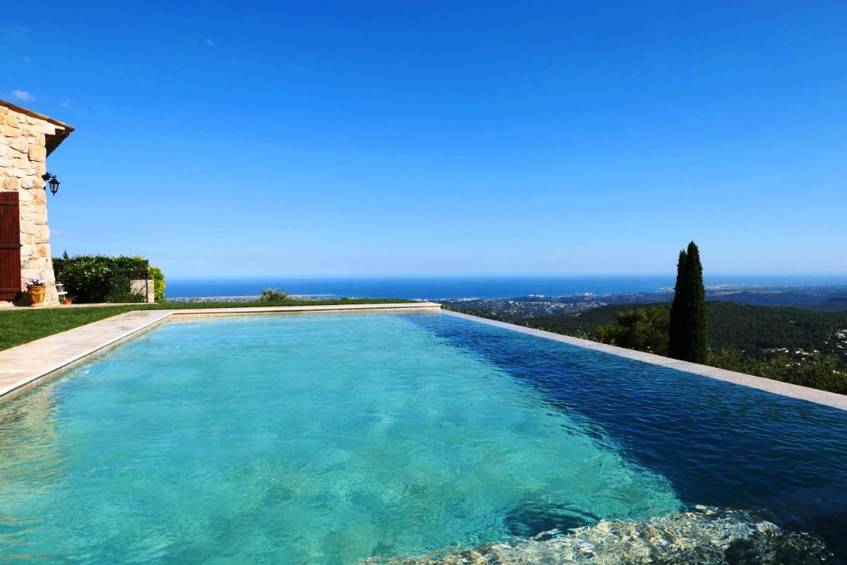 Hotel La Bastide des Pins - Image 1