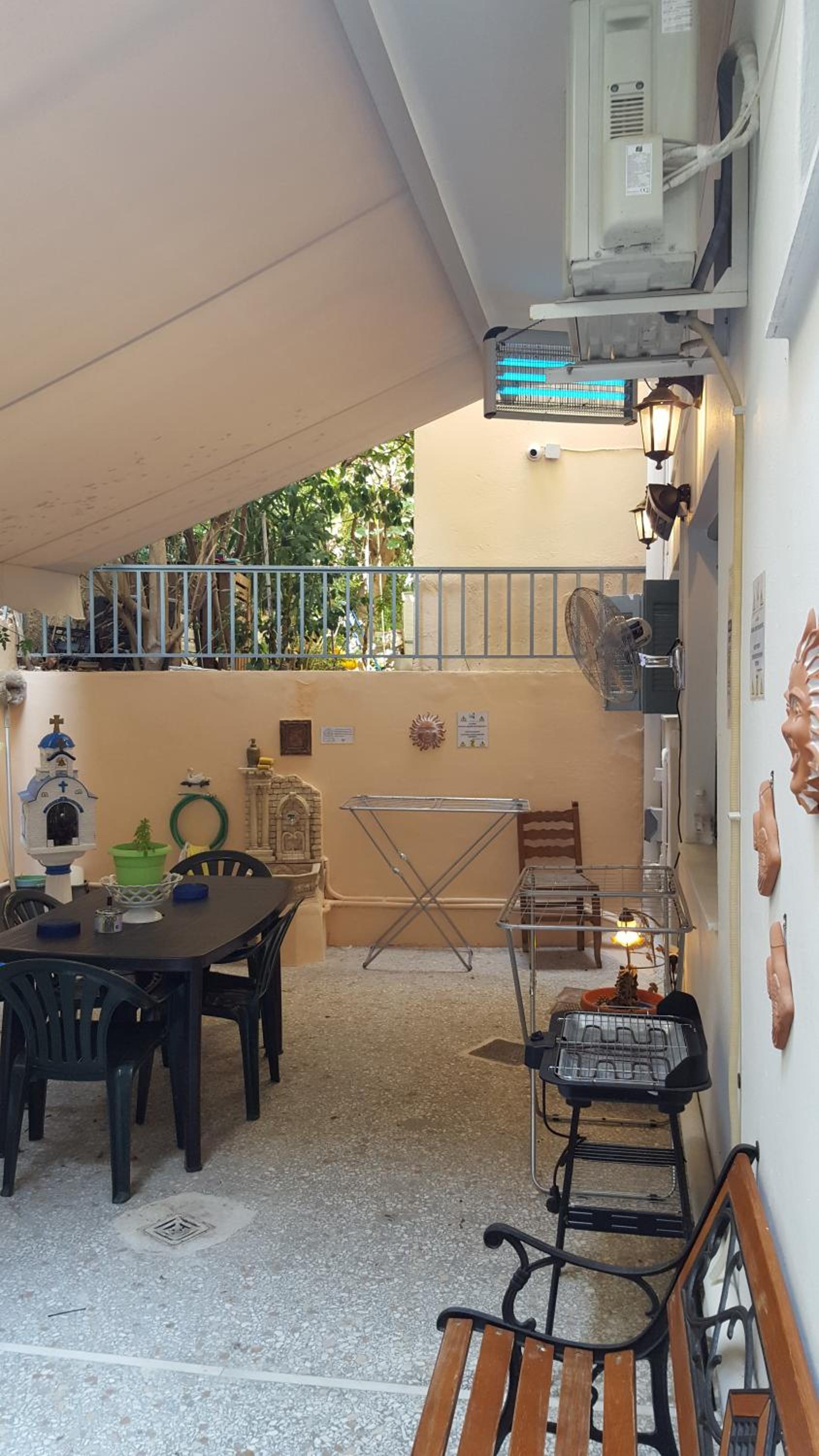 KOKONI APARTMENTS AMBELOKIPI, ATHENS