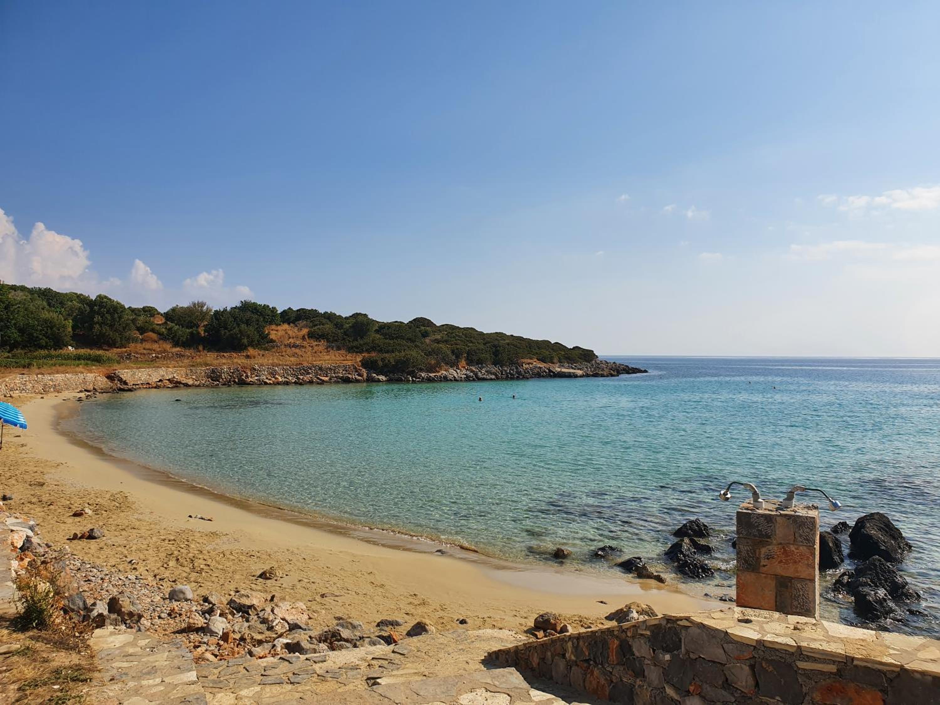 Villa Azure Sea, Istron