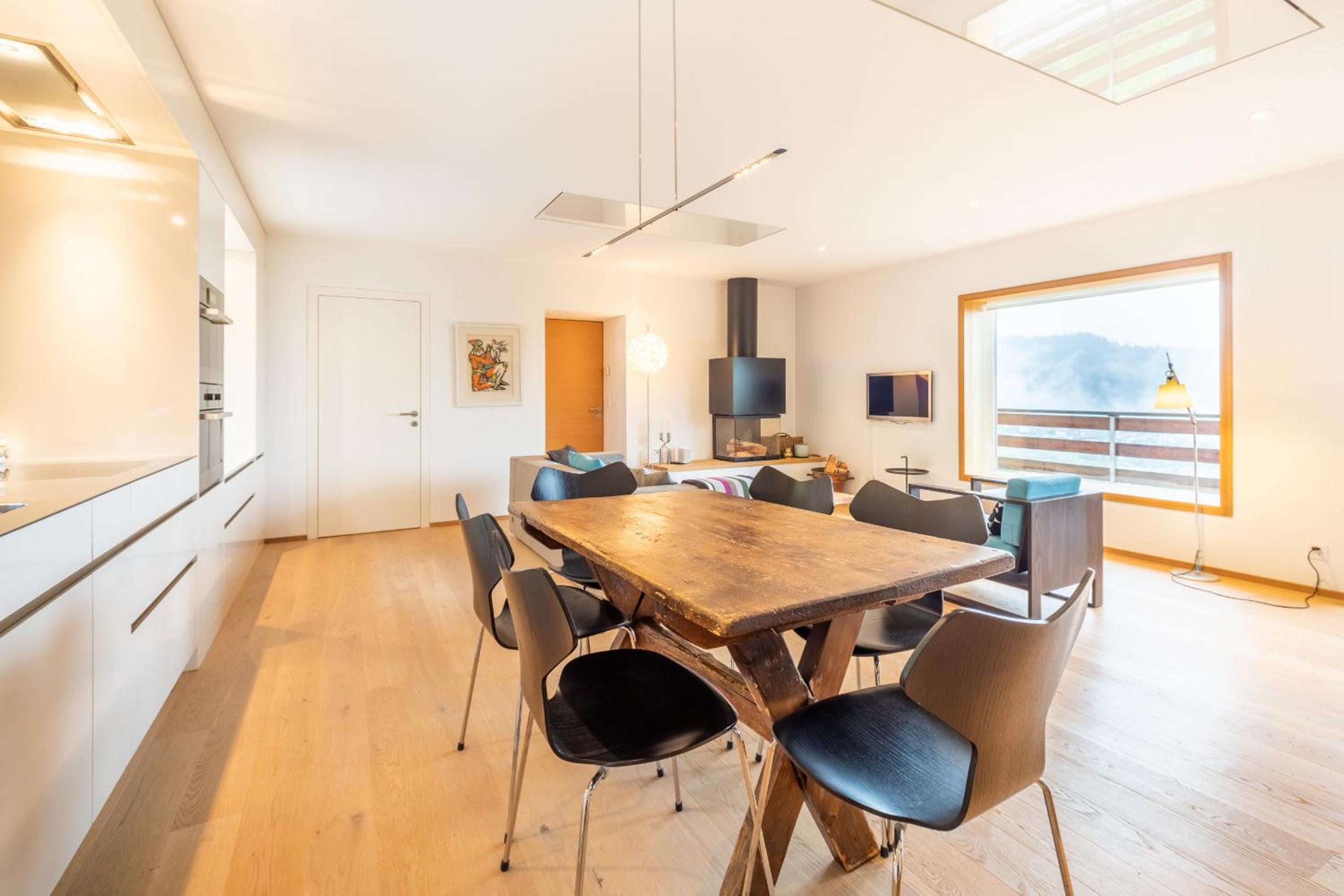 LAAX Homes - Casa Fau view 2