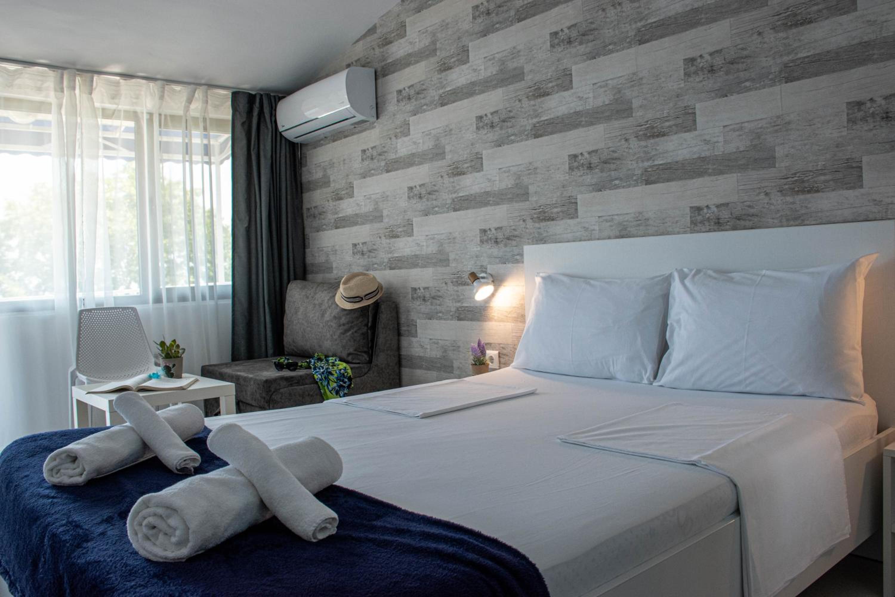 Simada Blue Guesthouse