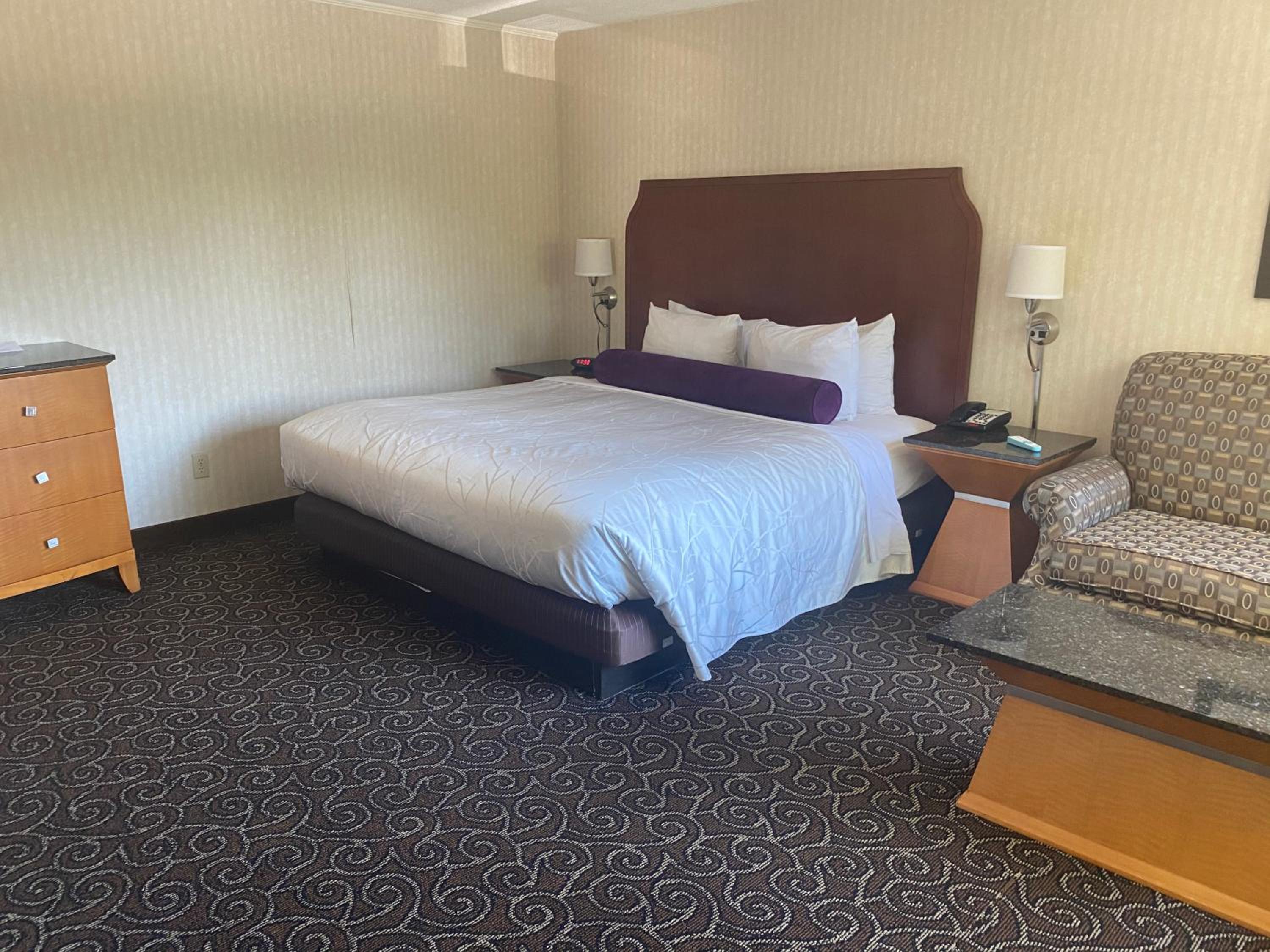 Brattleboro Vacations - The Black Mountain Inn - Property Image 2