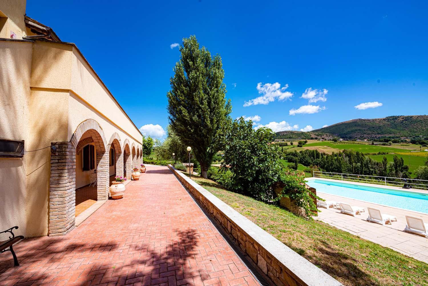 Abadia Farneto