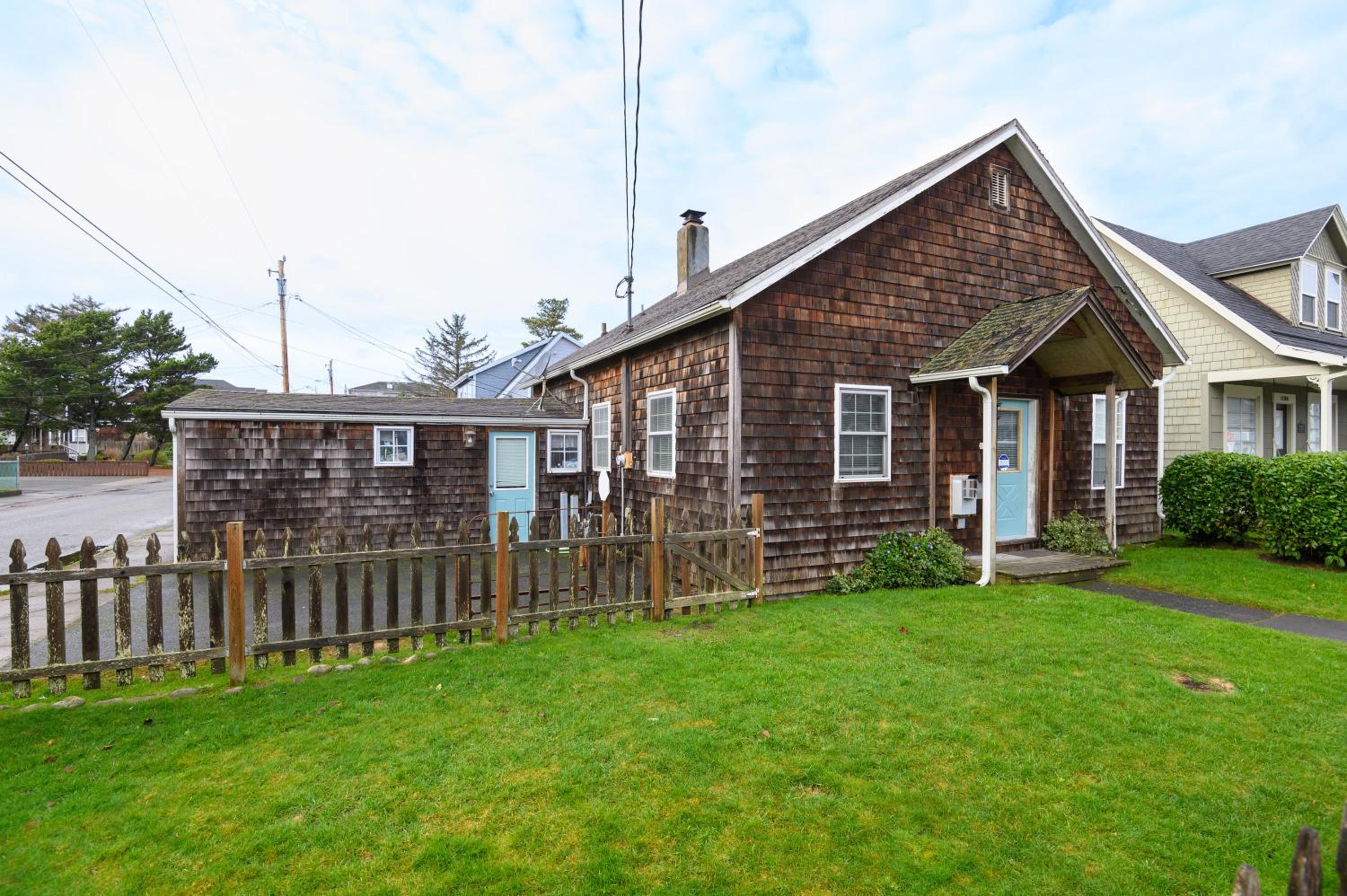 Karr Beach House on Franklin view 2