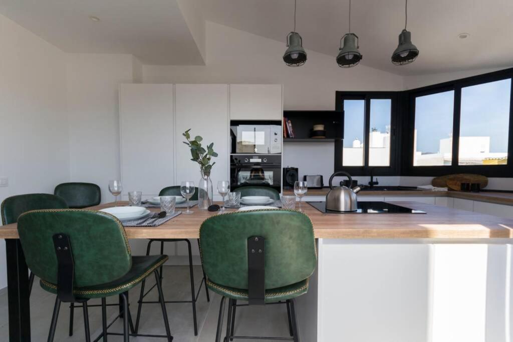 City center Terrace +2Baths +2Rooms +Free Wifi photo 4