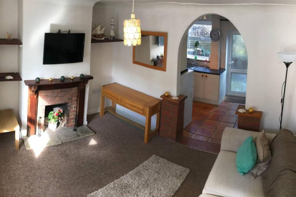 Attractive 2 bed cottage in Hempton Fakenham view 5