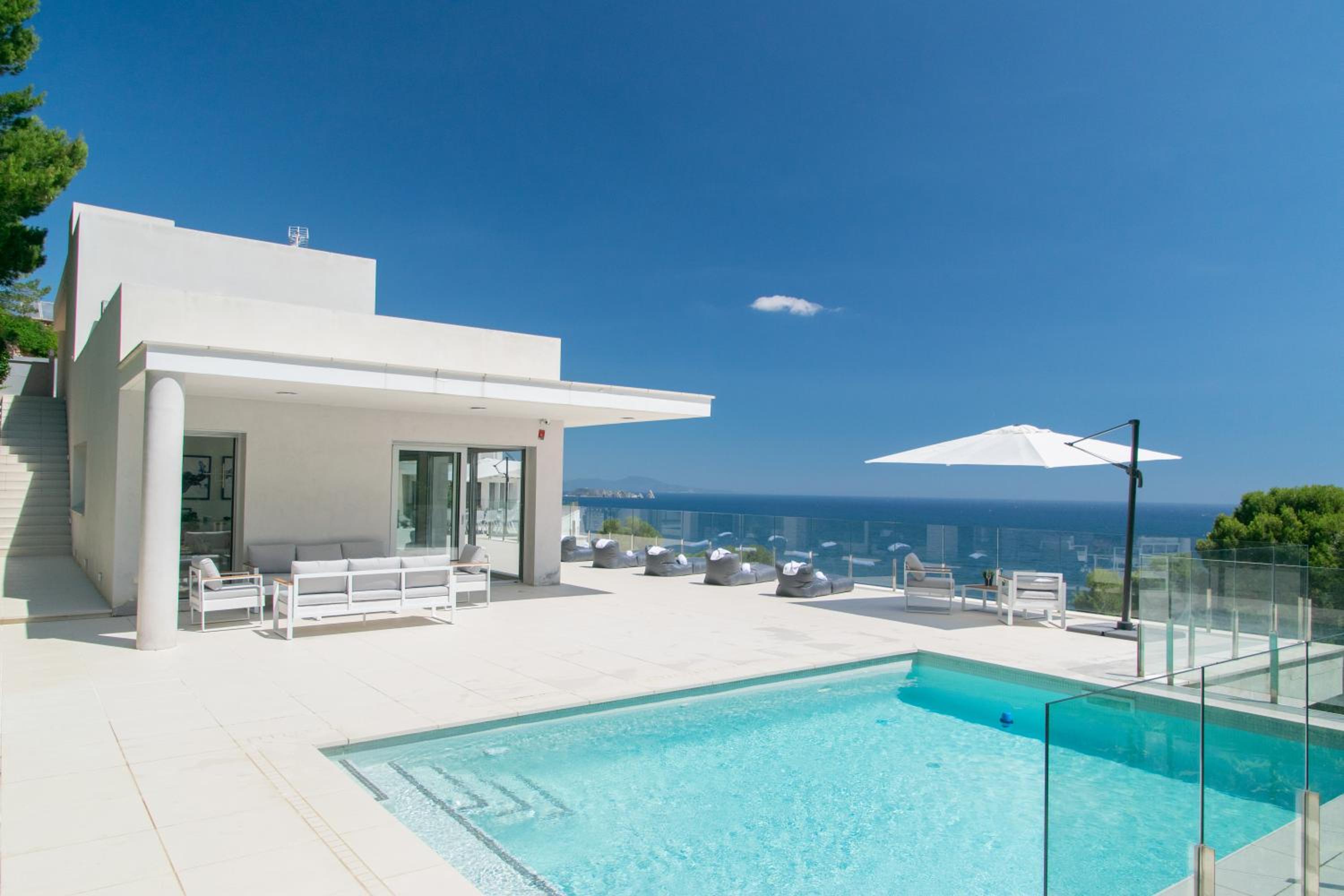 Hotel Casa Emnitan - Image 1