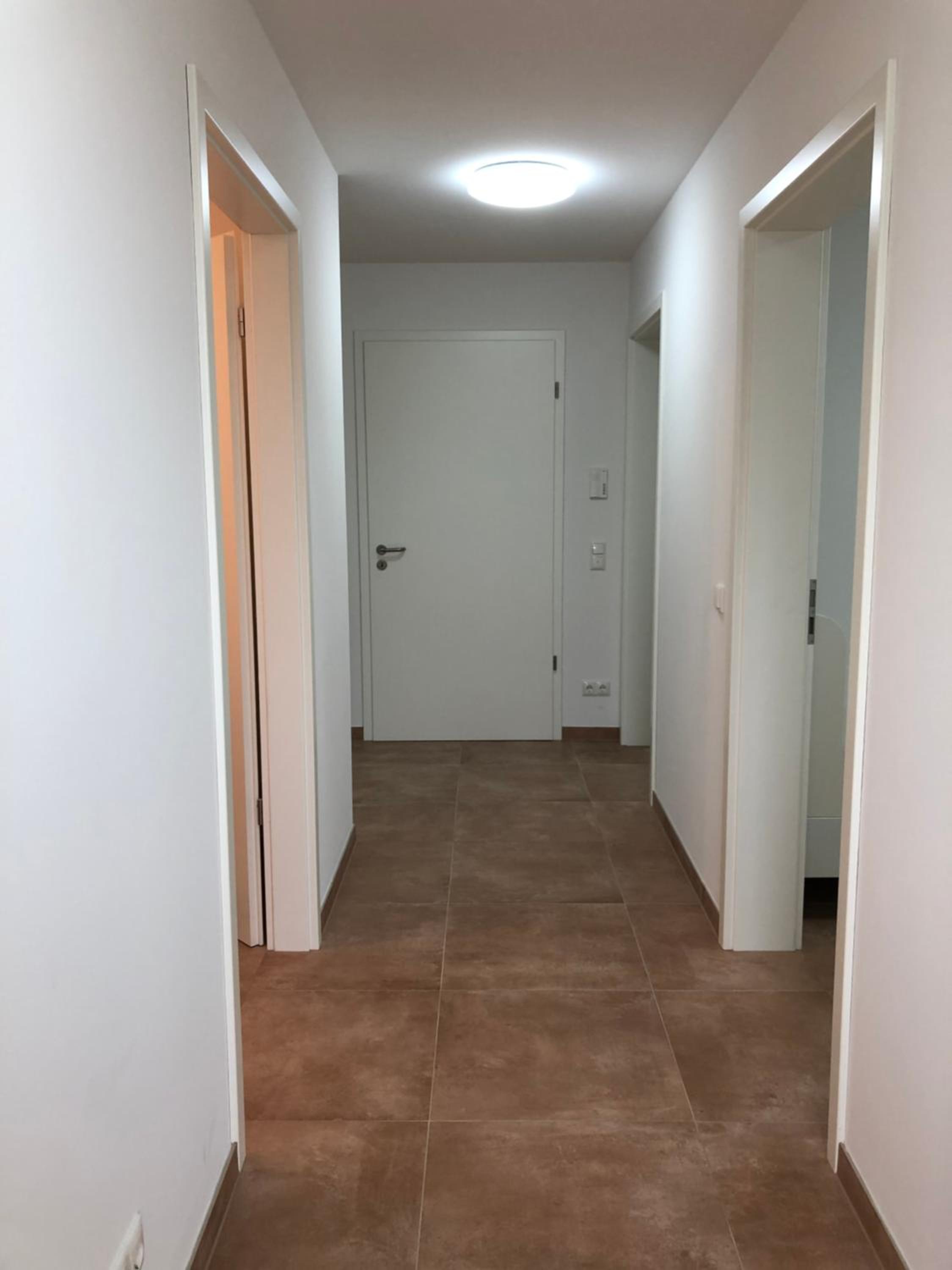 Pension Chen, 2 Doppelzimmer , EBK, separater Balkon view 3