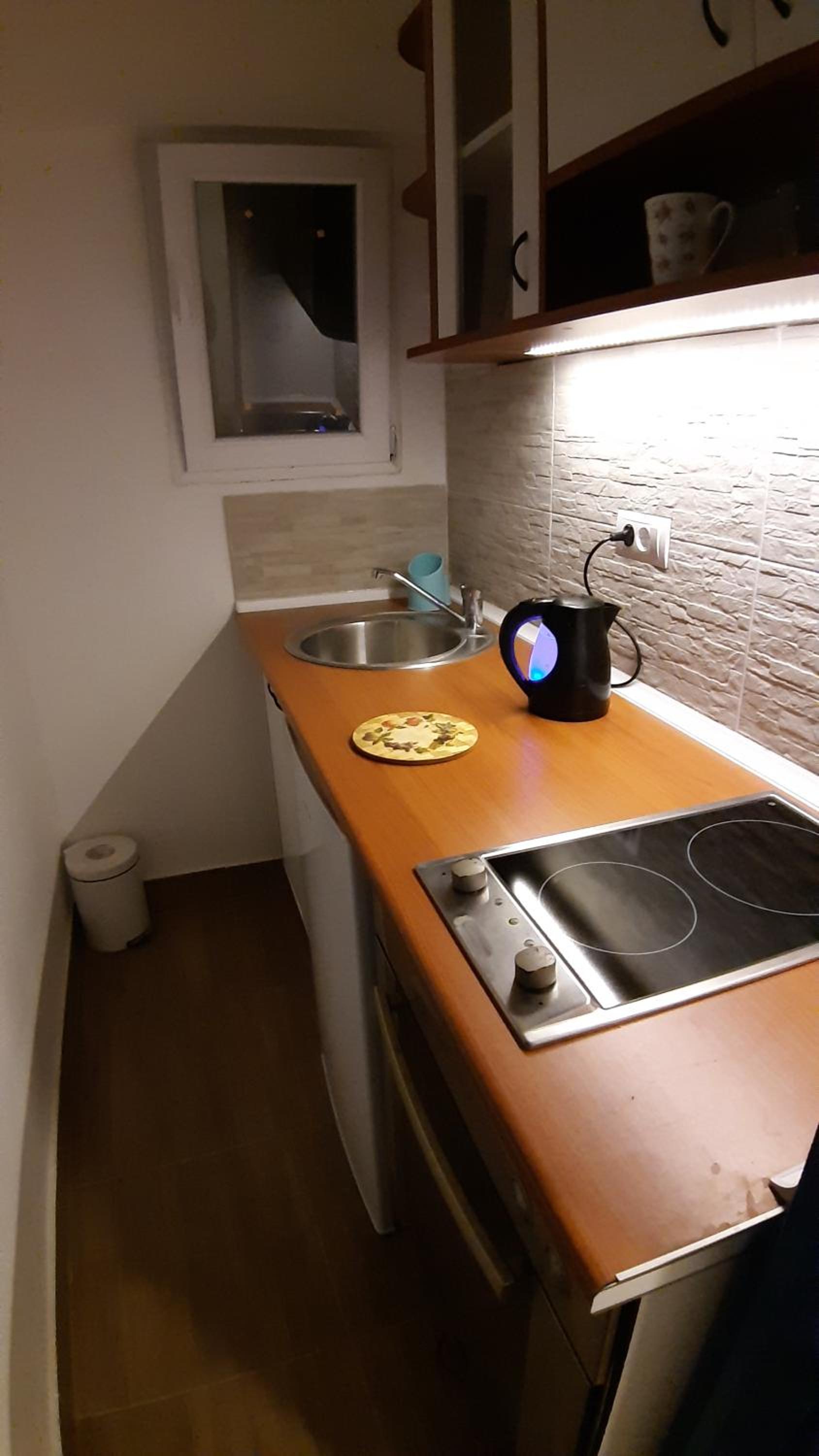 Azzurro Studio Apartment view 4