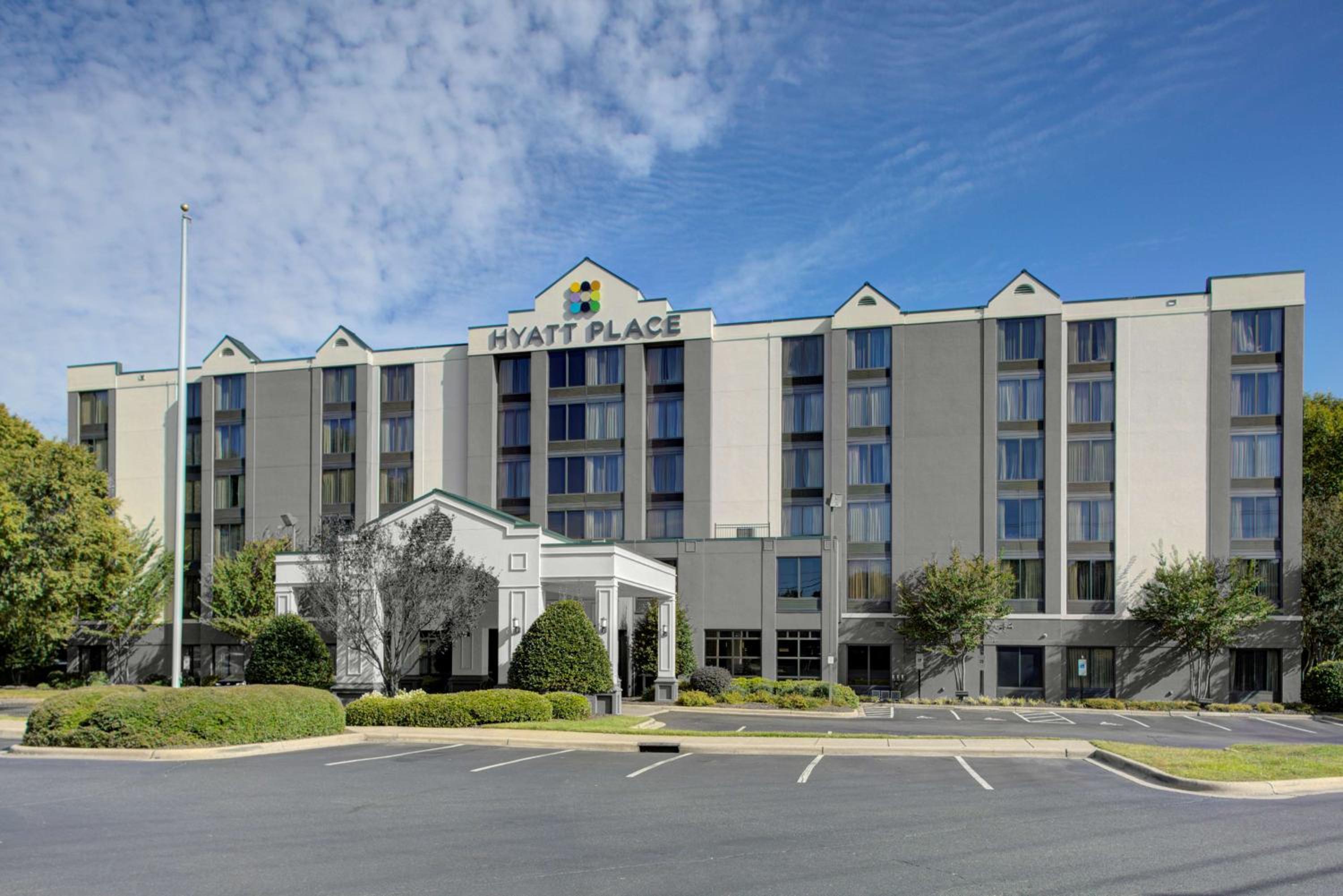 Hotel Hyatt Place Charlotte Airport Billy Graham Parkway - Image 1