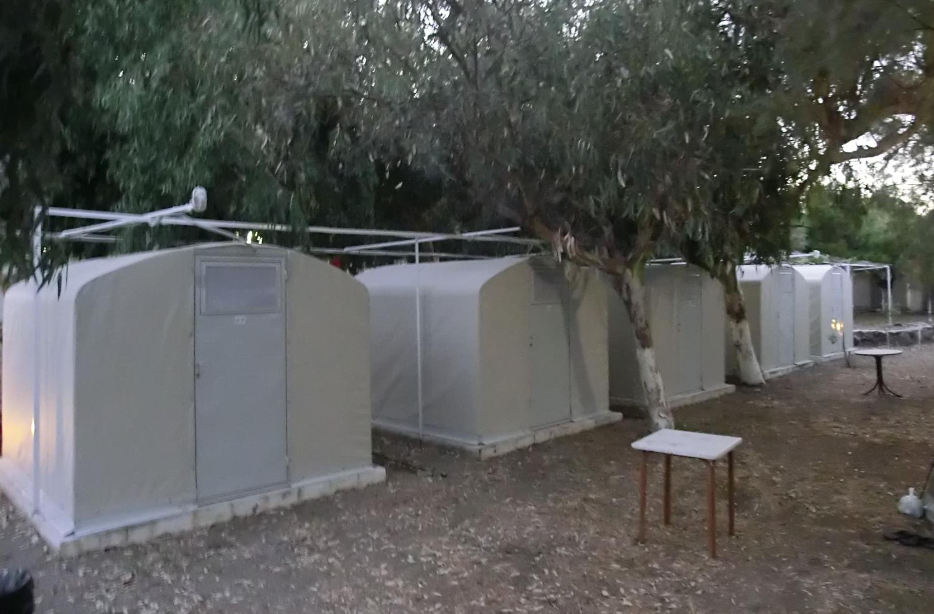 Santorini Camping & Hostel