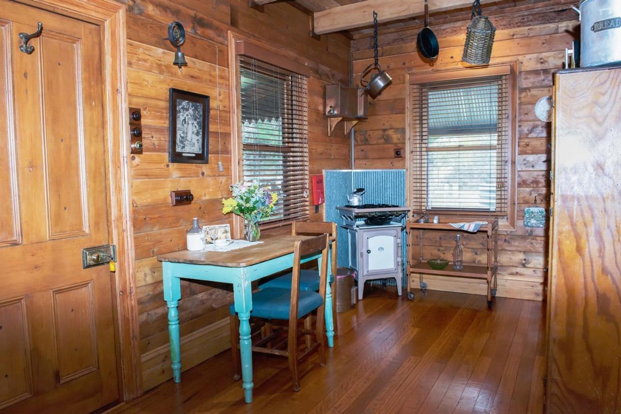 Colby Cottages, Wooragee near Beechworth