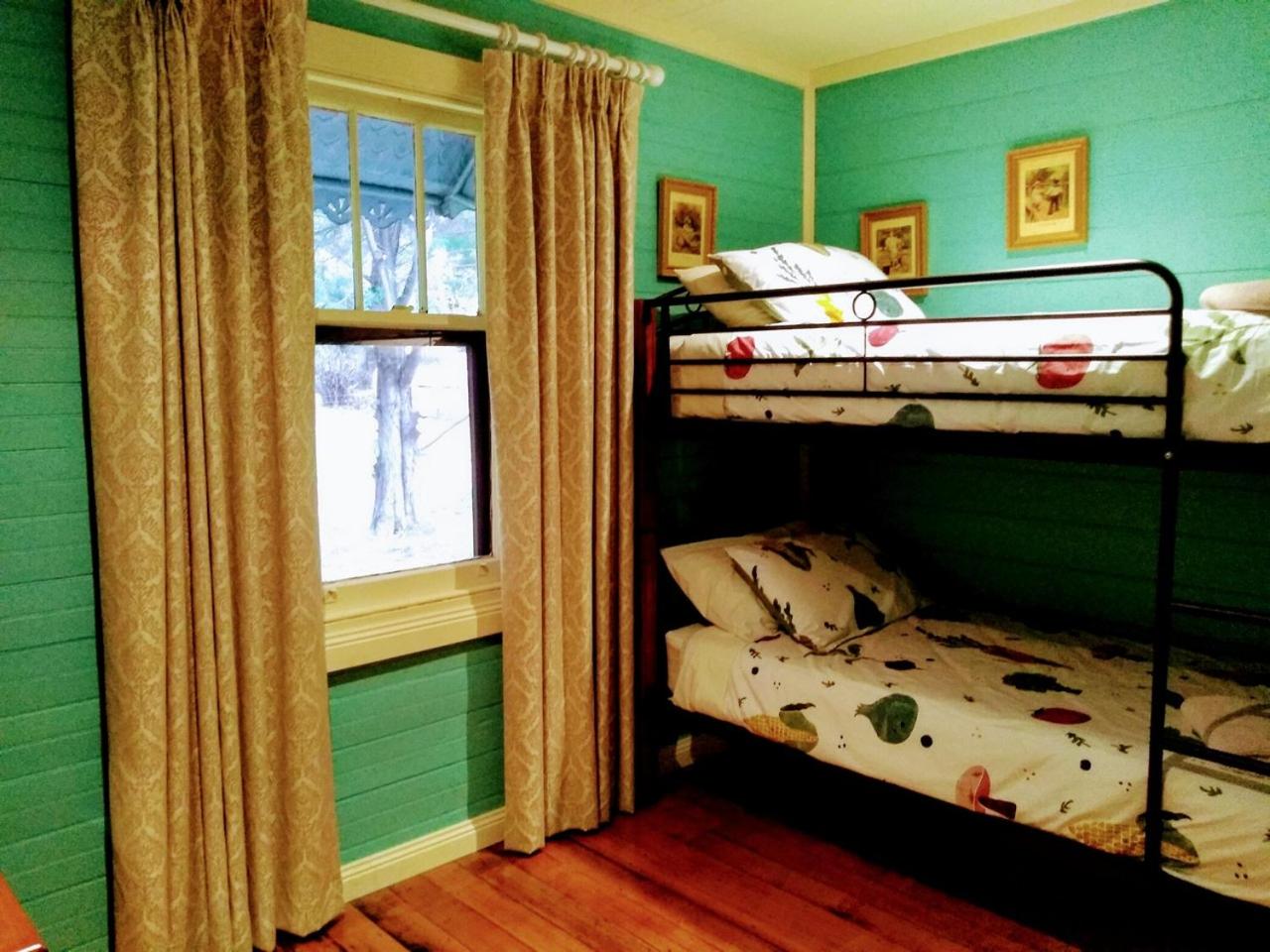 Colby Cottages, Wooragee near Beechworth