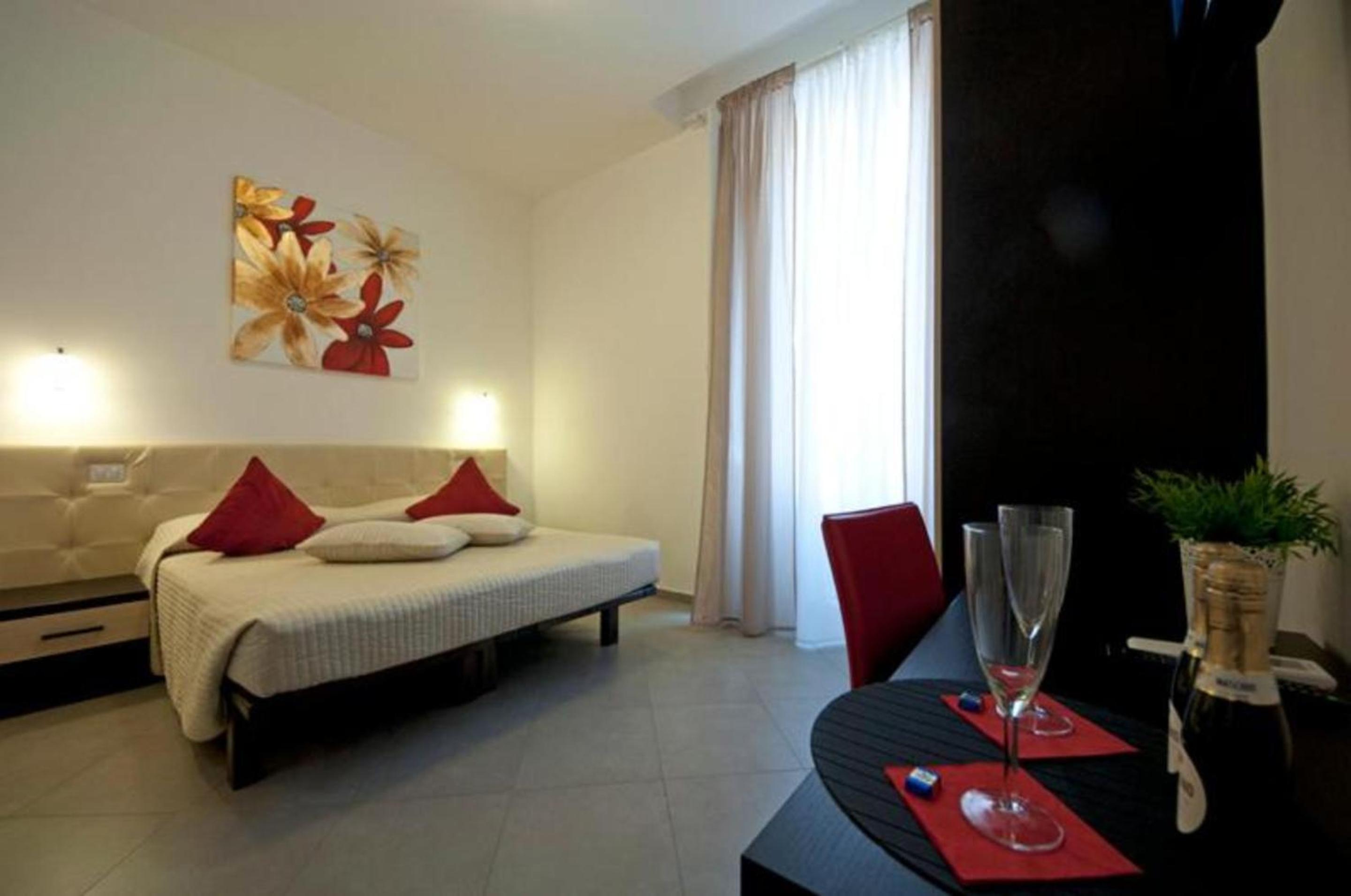 Ara Pacis Inn