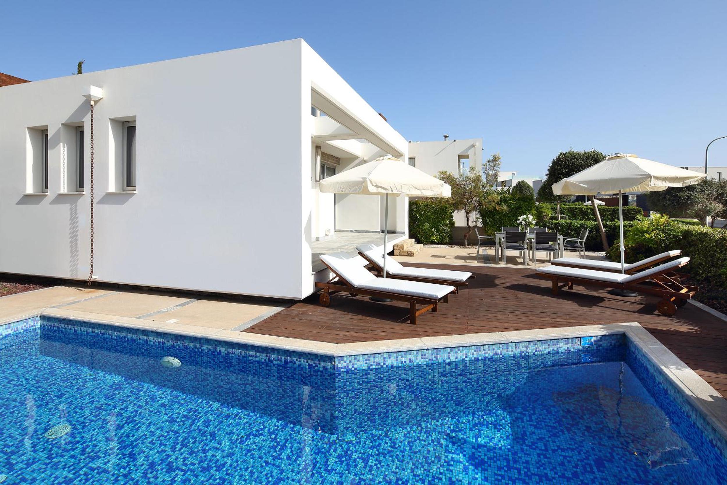 Paradise Cove Luxurious Beach Villas view 5